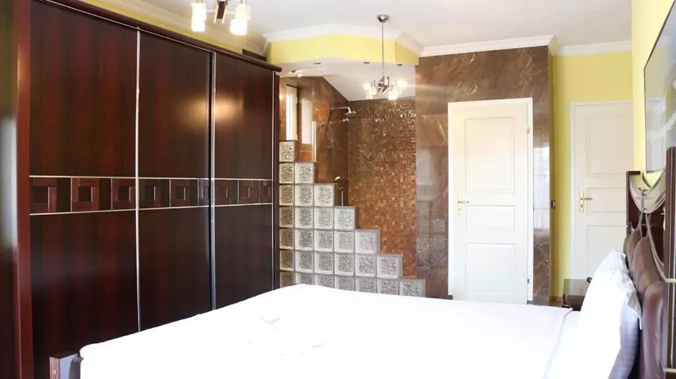 Room Photo in Hotel Begolli