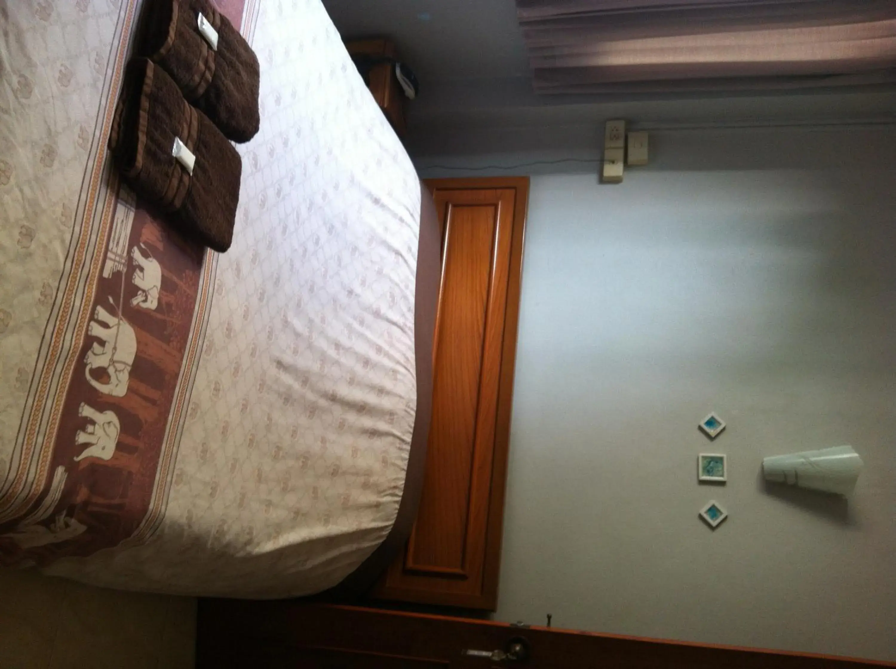 Superior Double Room in Orchid Place Superior Double Room in Orchid Place