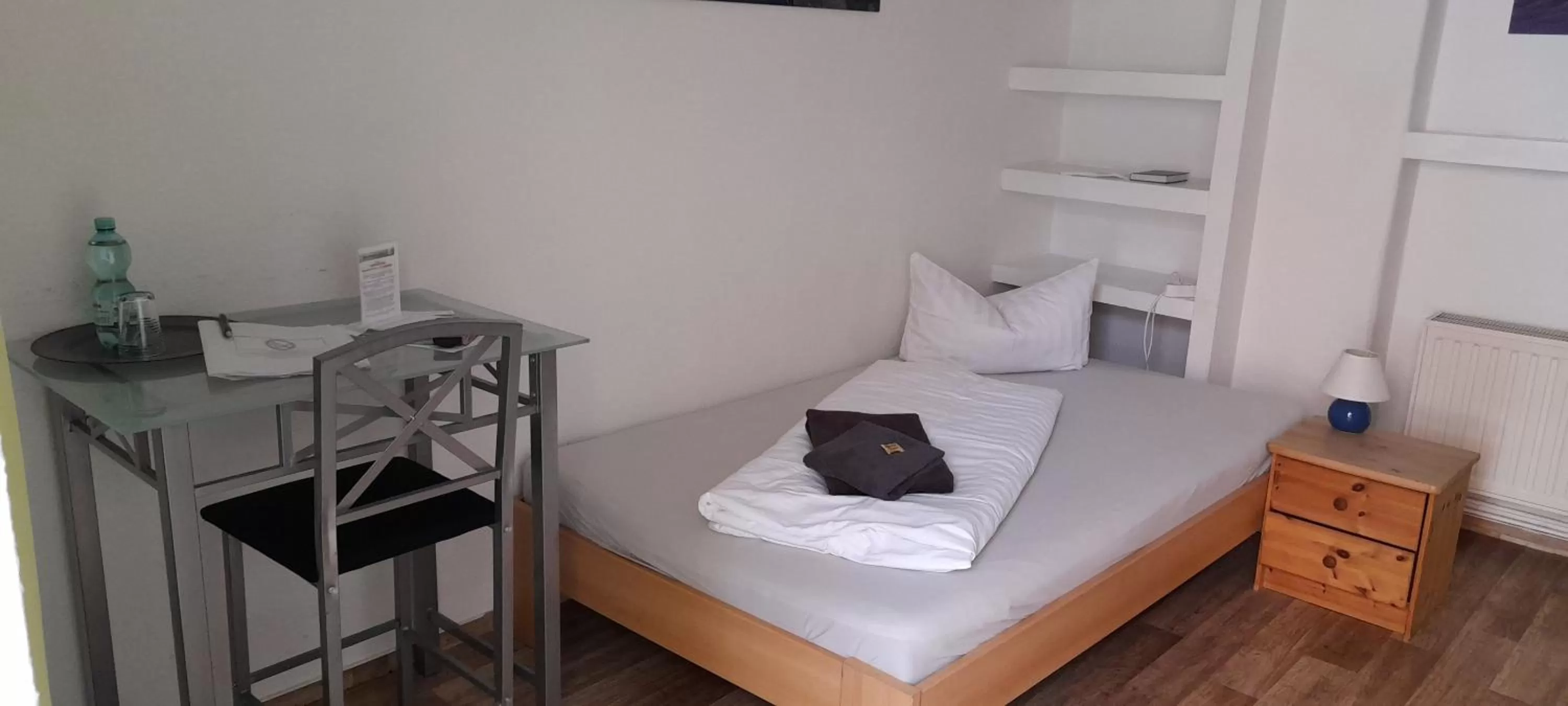 Bed in Apartment-Hotel Schillerplatz
