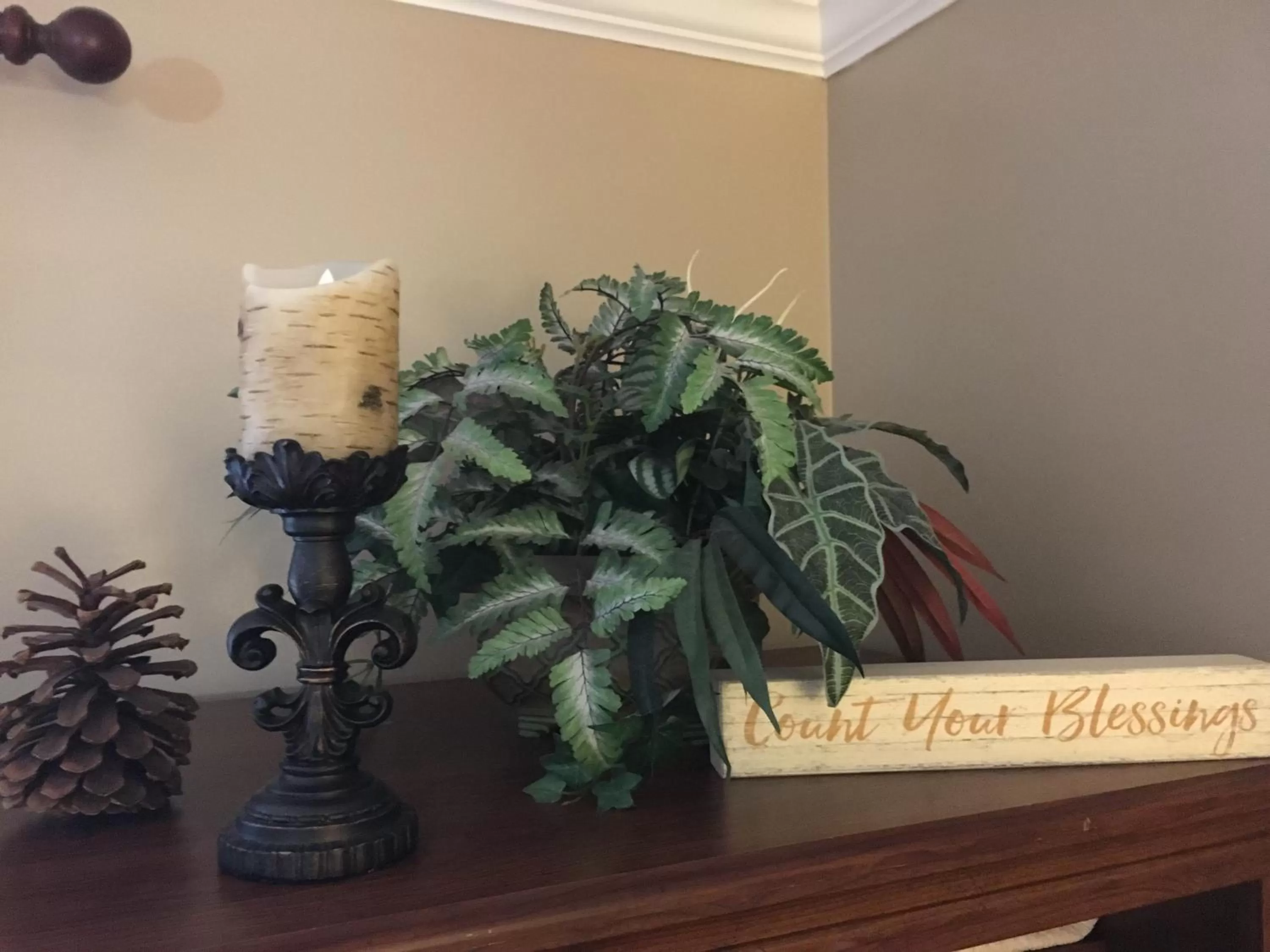 Decorative detail in Grafton Lodge