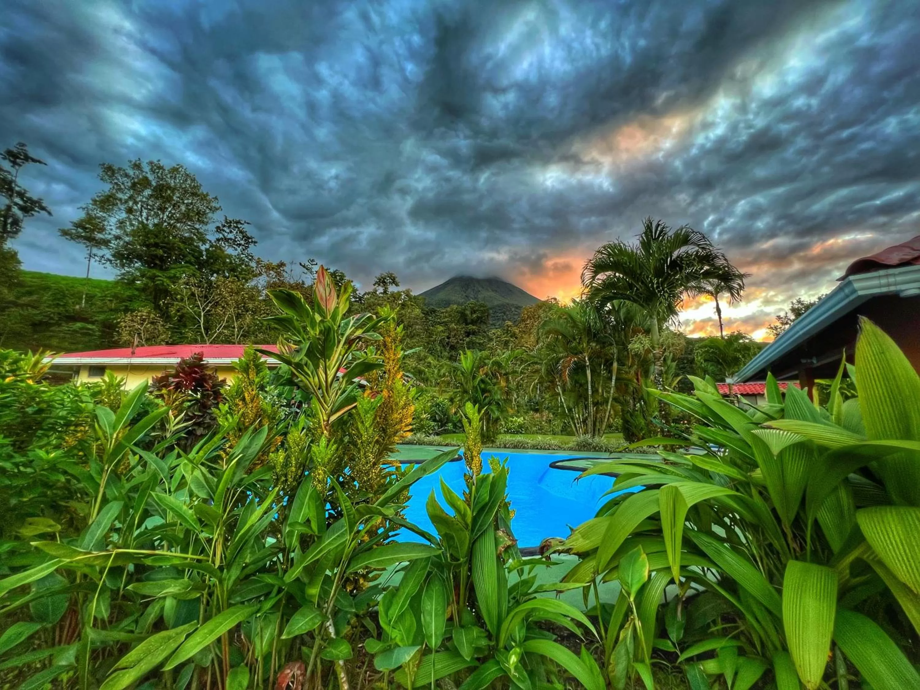 Natural landscape, Swimming Pool in Loma Real Hot Springs Bed & Breakfast
