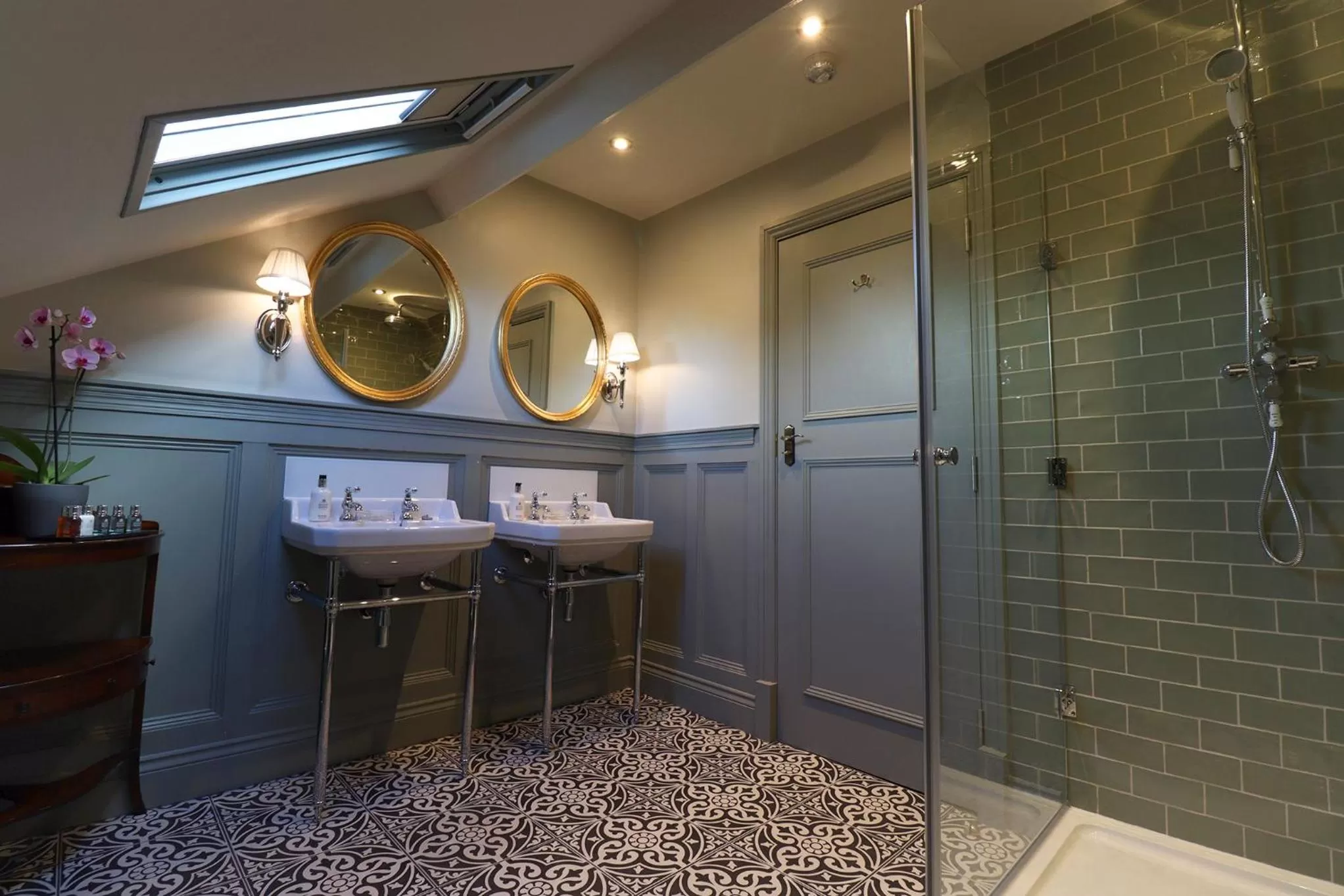 Shower in The Georgian Swansea