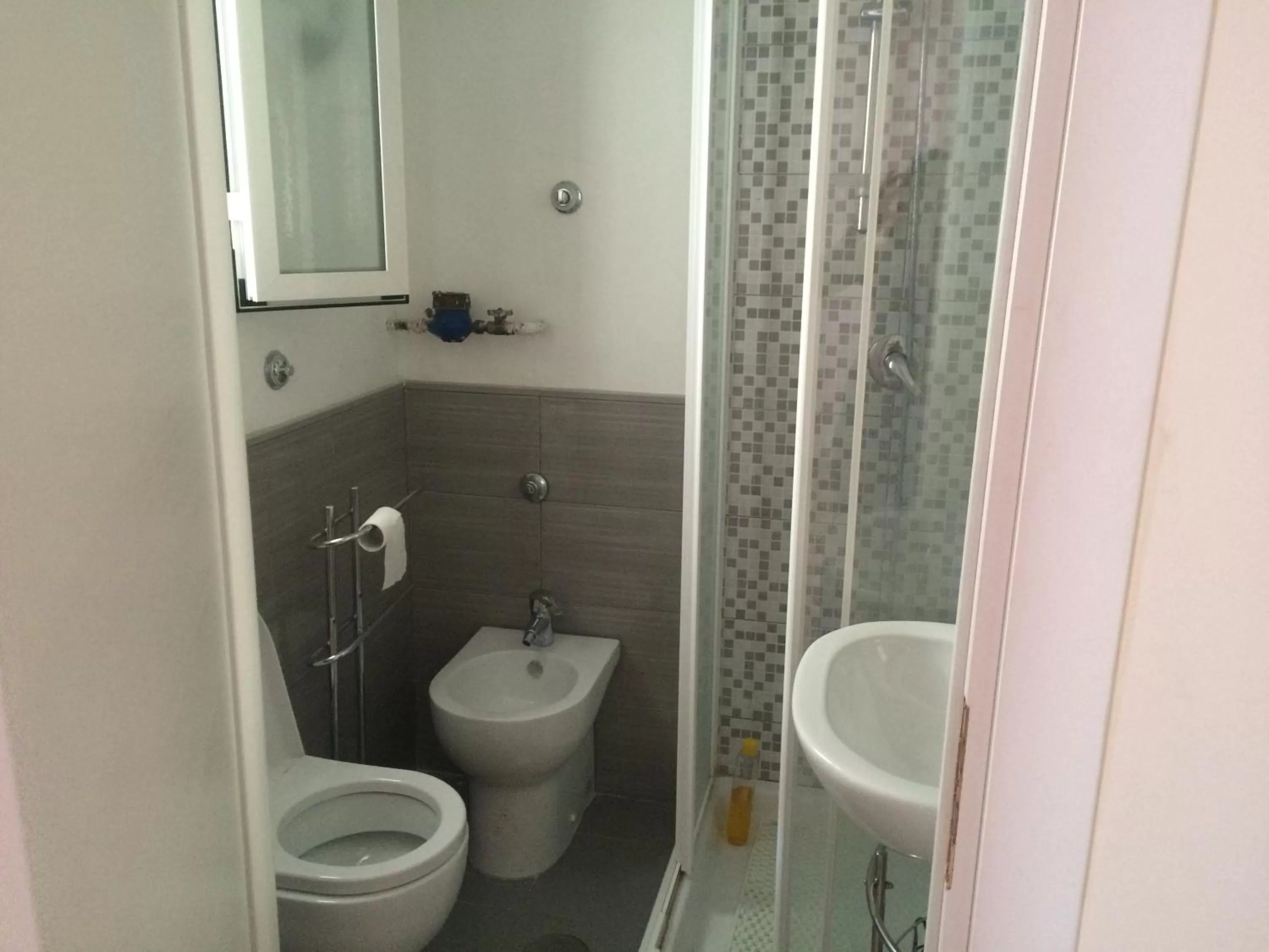 Bathroom in O Sarracino B&B