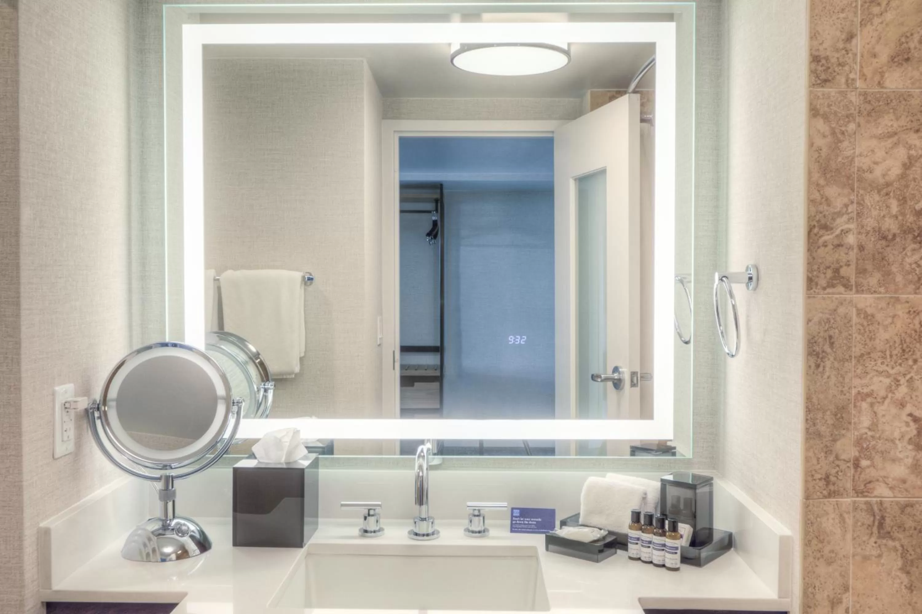 King Room with Balcony - single occupancy in Hyatt Regency Orlando International Airport Hotel