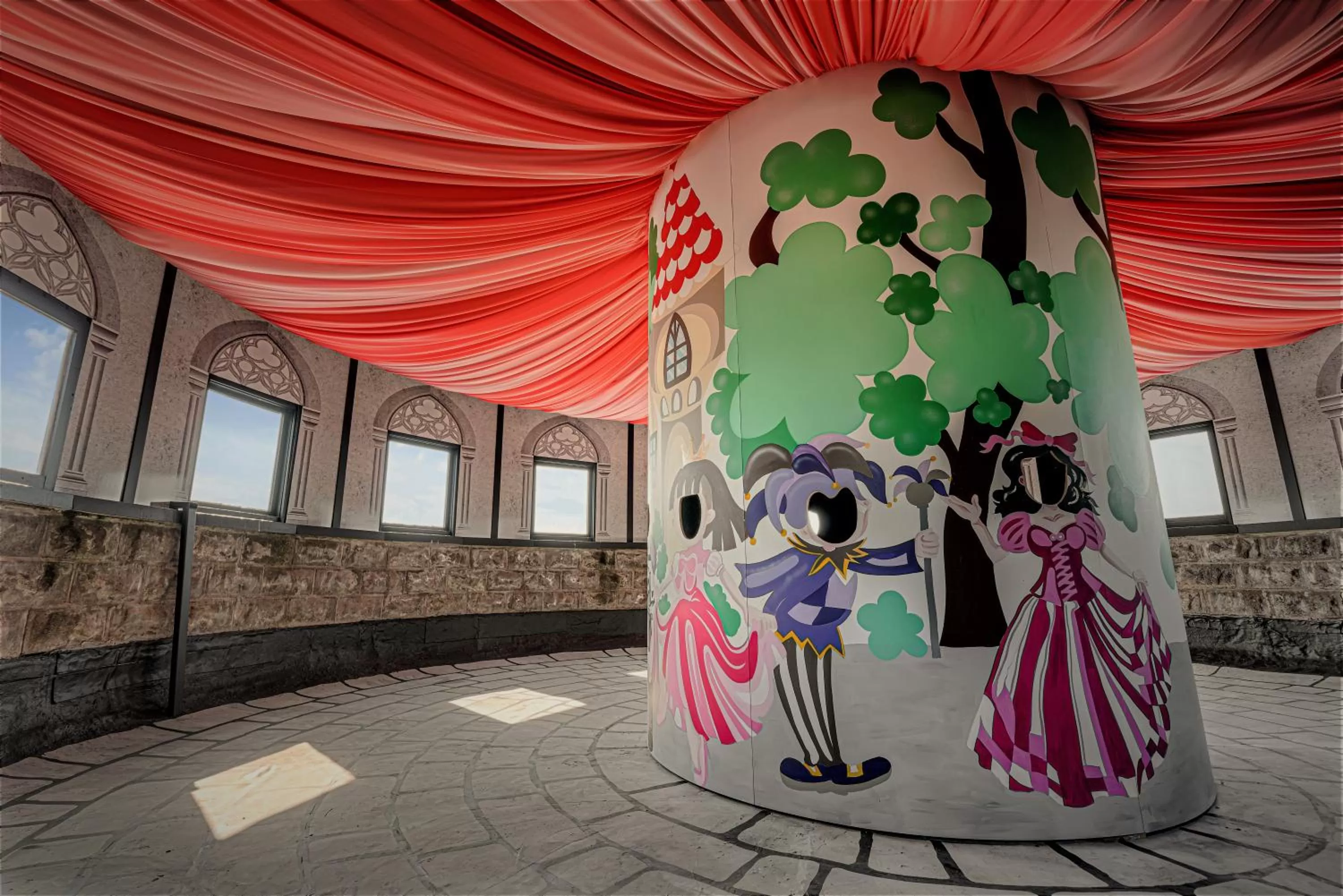 children in Big4 Kryal Castle Holiday Park Ballarat