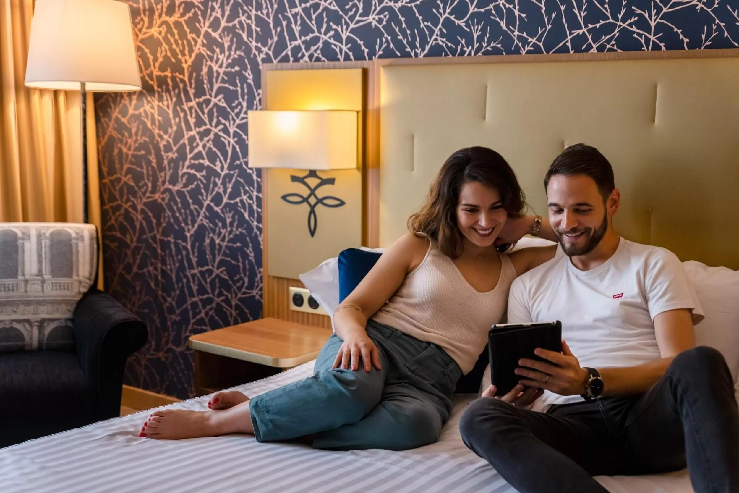 Bedroom, Bed in Dream Castle Hotel Marne La Vallee