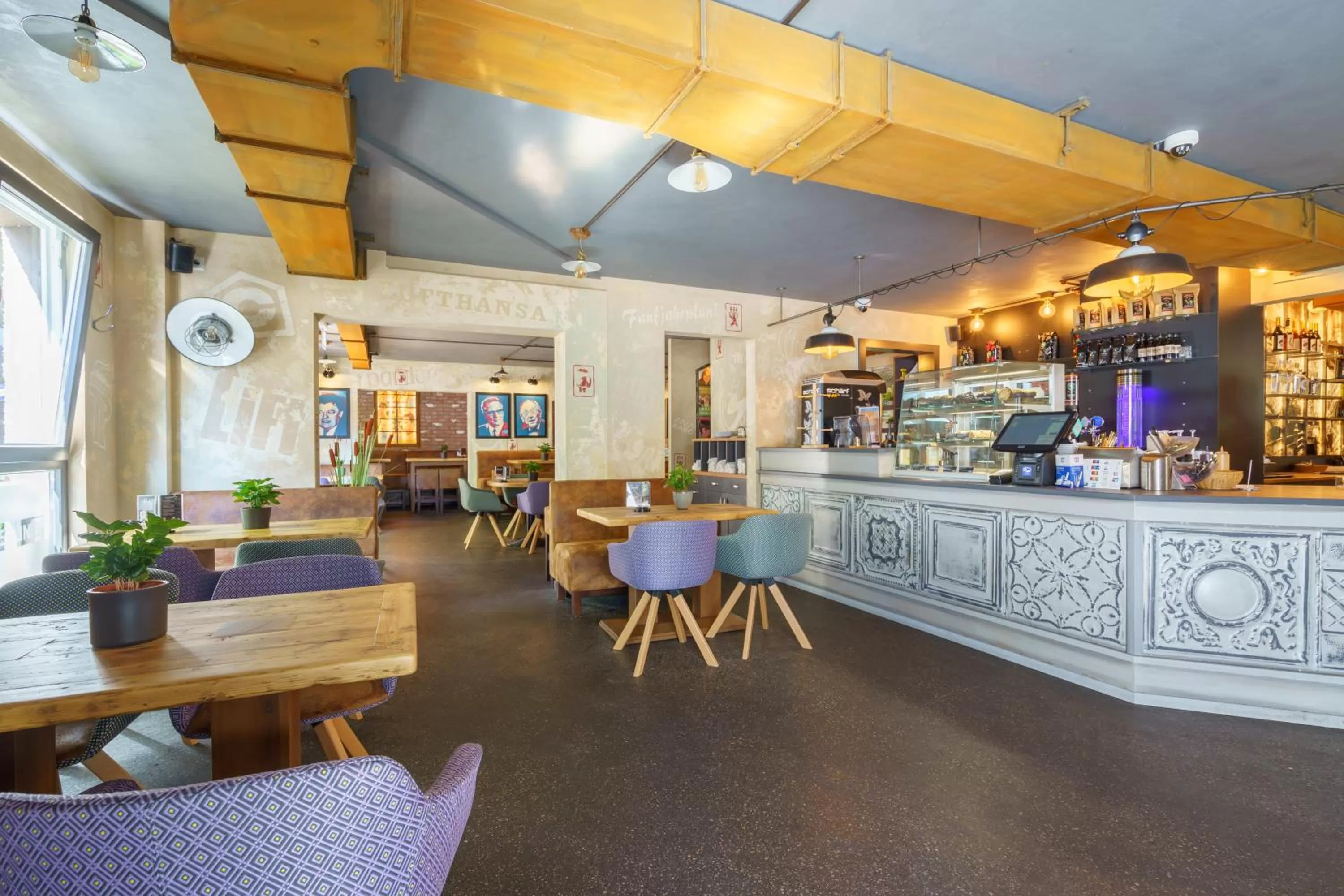 Food and drinks, Lounge/Bar in BlnCty Hotel