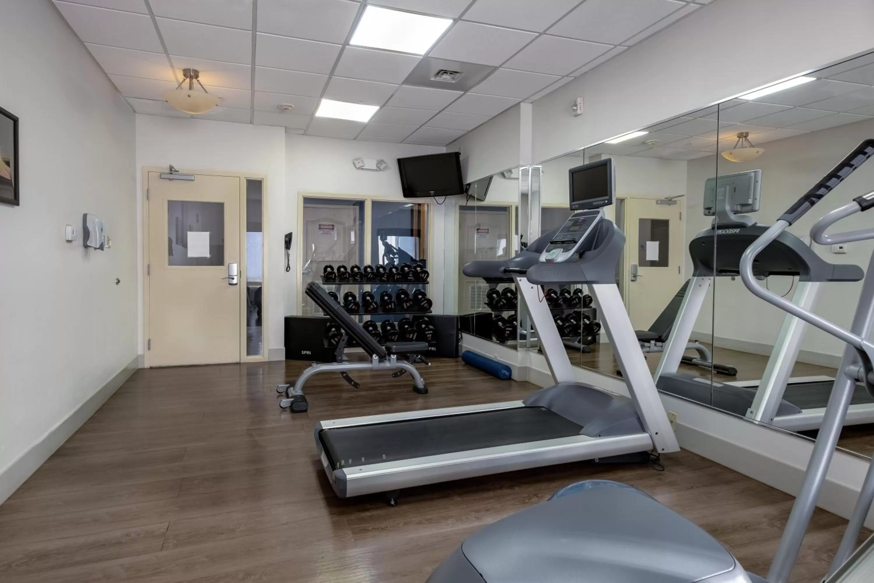 Fitness centre/facilities in Holiday Inn Express-International Drive by IHG