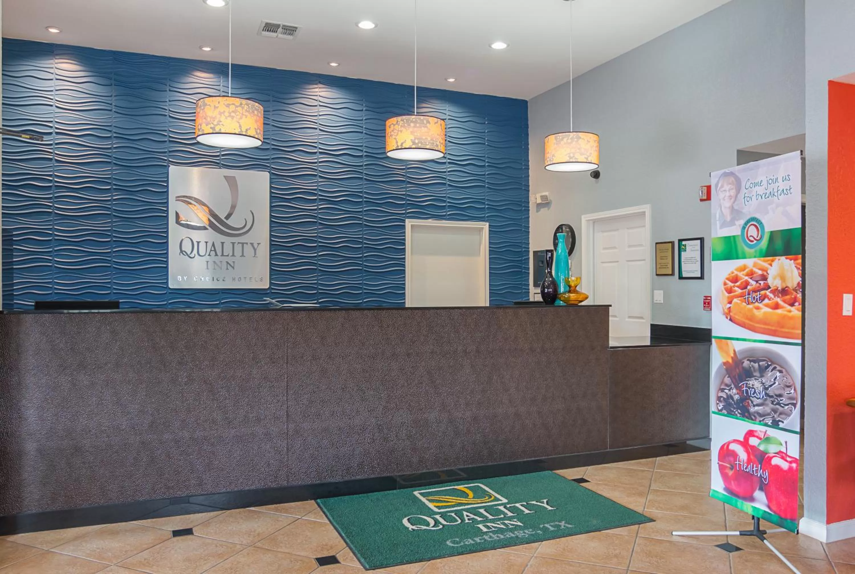 Lobby or reception in Quality Inn Carthage