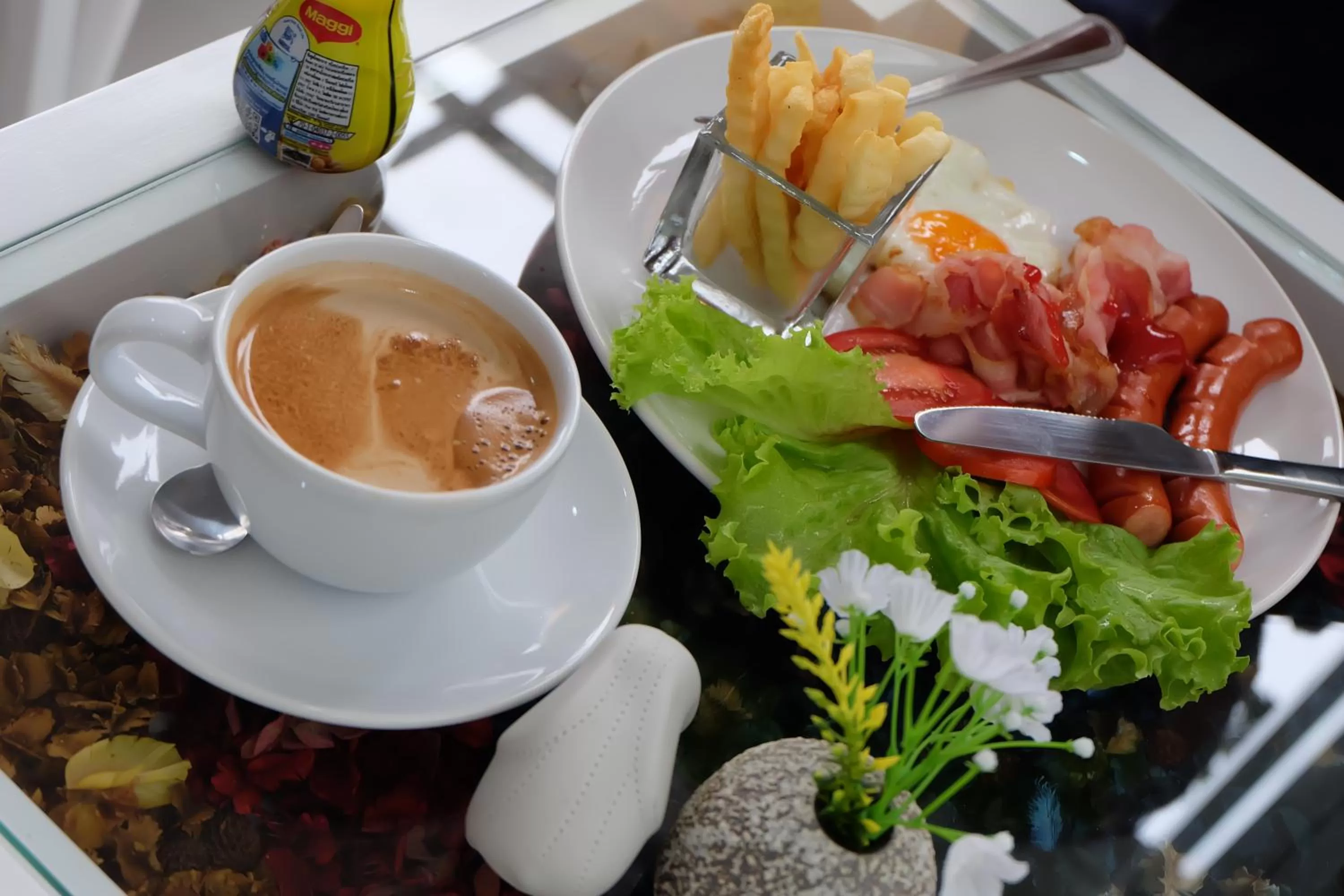 Restaurant/places to eat in Noble Baan Pastel