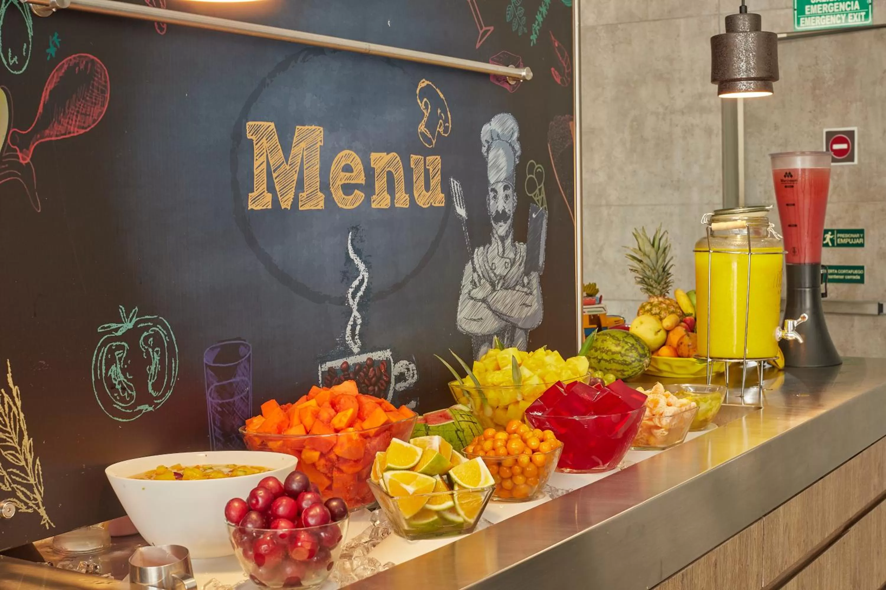 Breakfast in Hotel Ibis Cali Granada