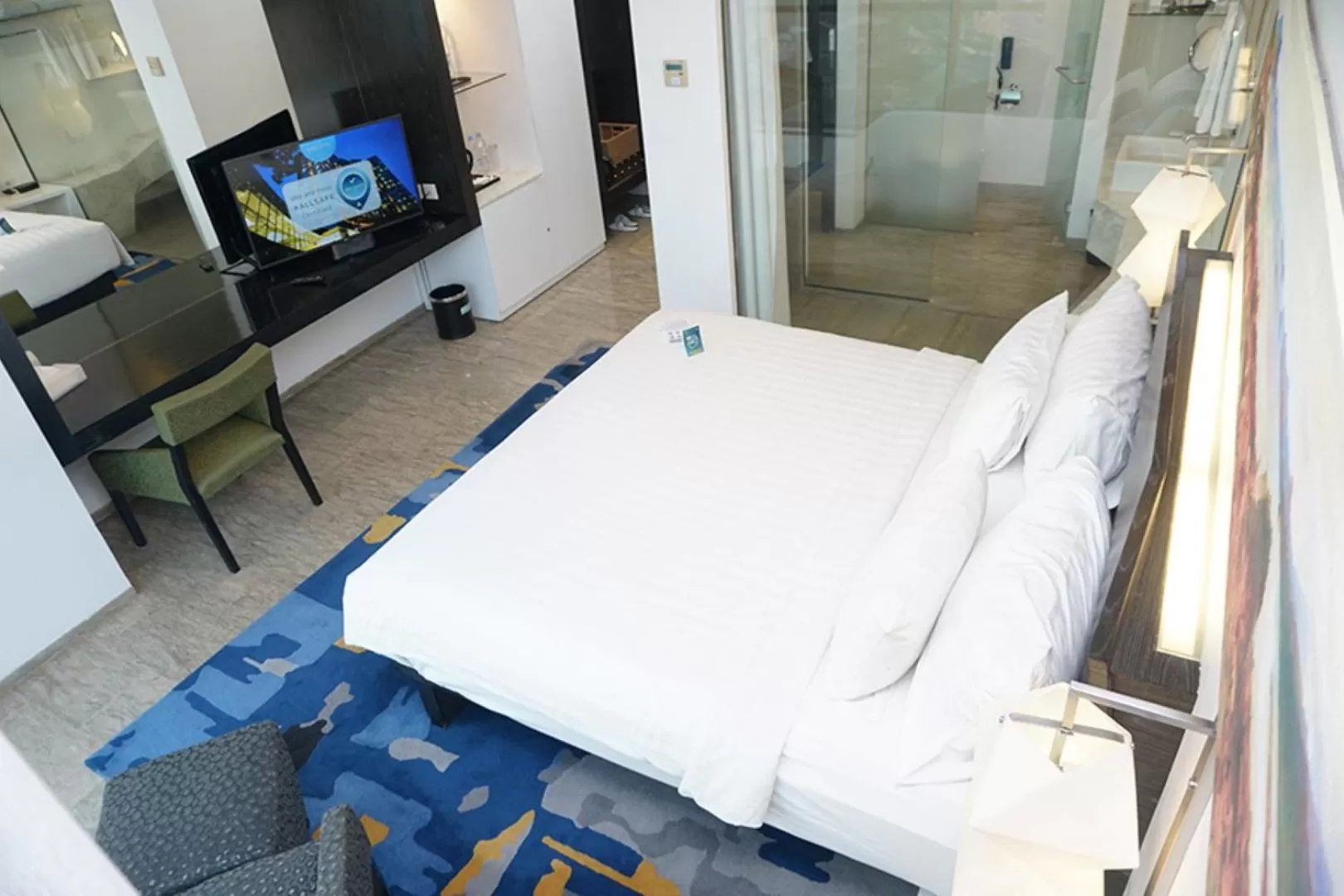 Bed in Novotel Lampung