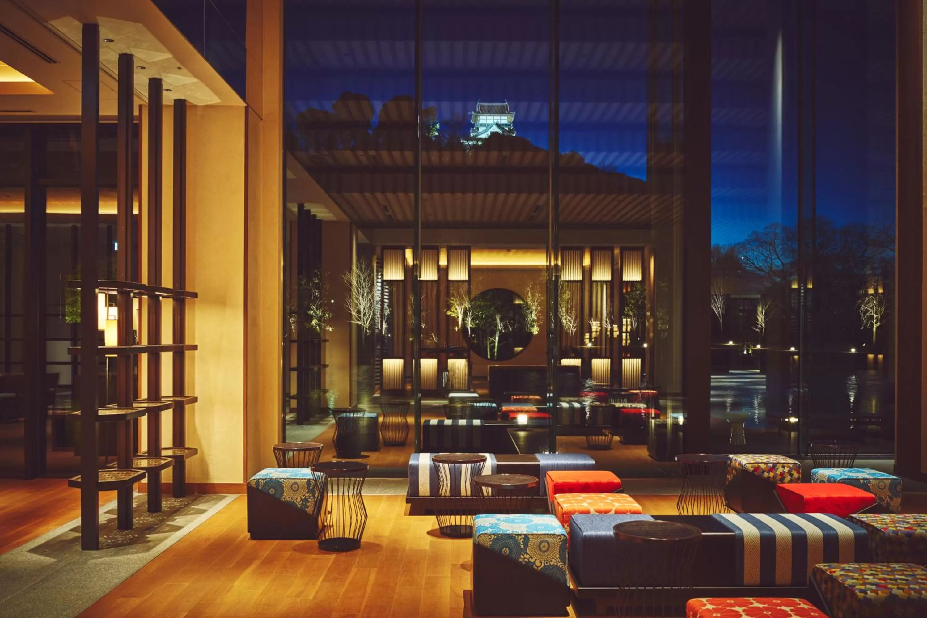 Lounge or bar in Hotel Indigo Inuyama Urakuen Garden by IHG