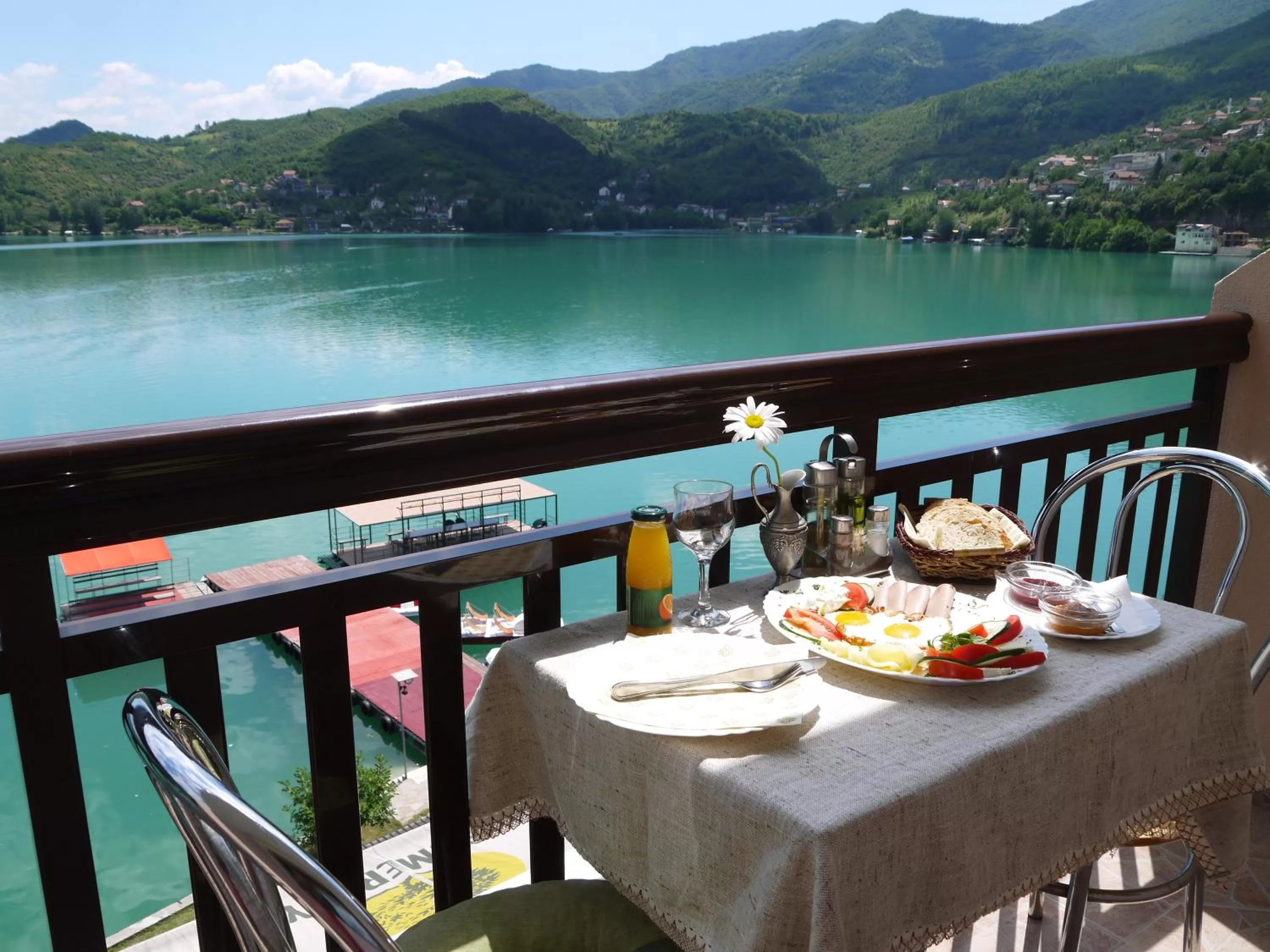 Garden view in Pansion Asim