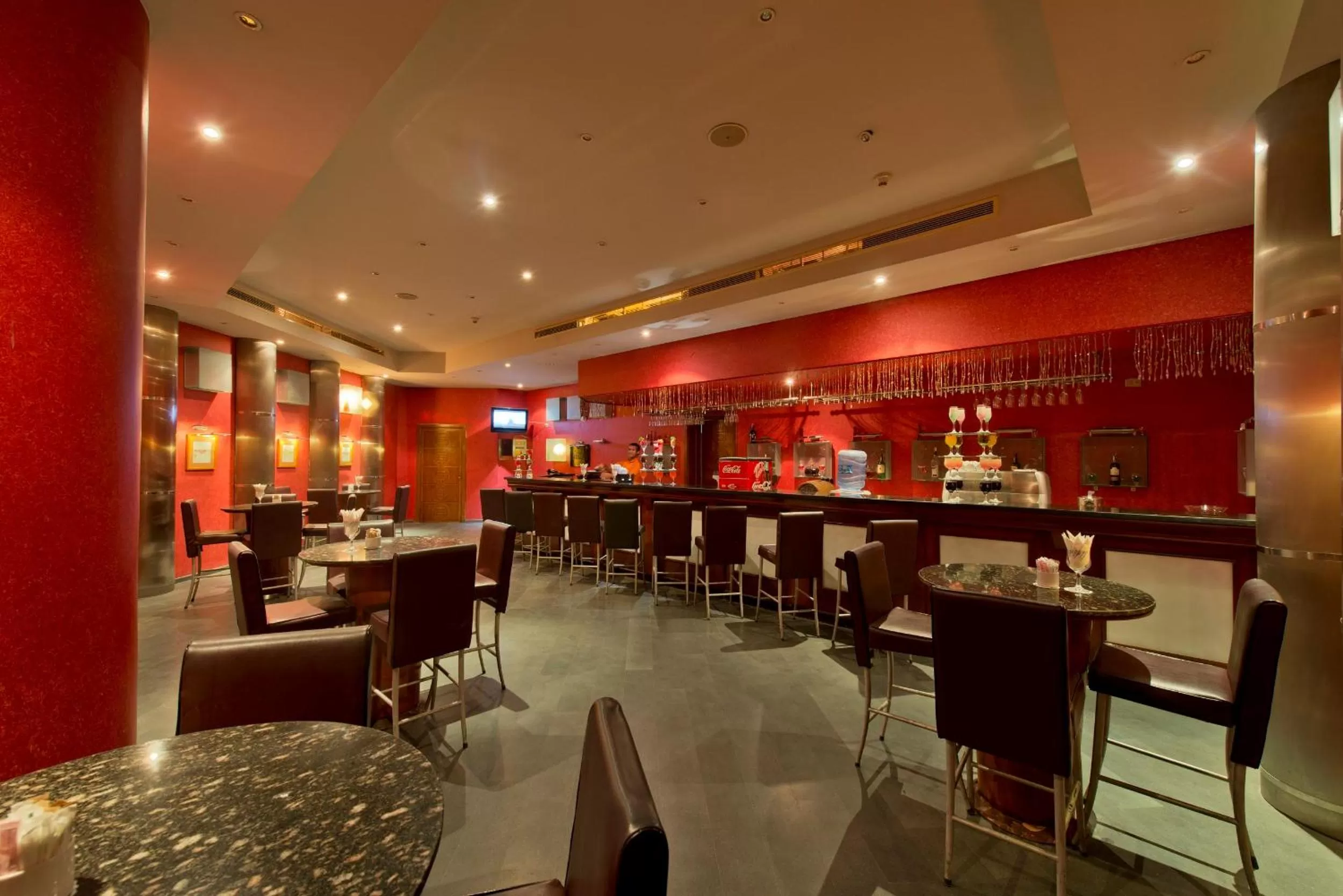 Nightclub / DJ in Amphoras Beach - Ultra All Inclusive