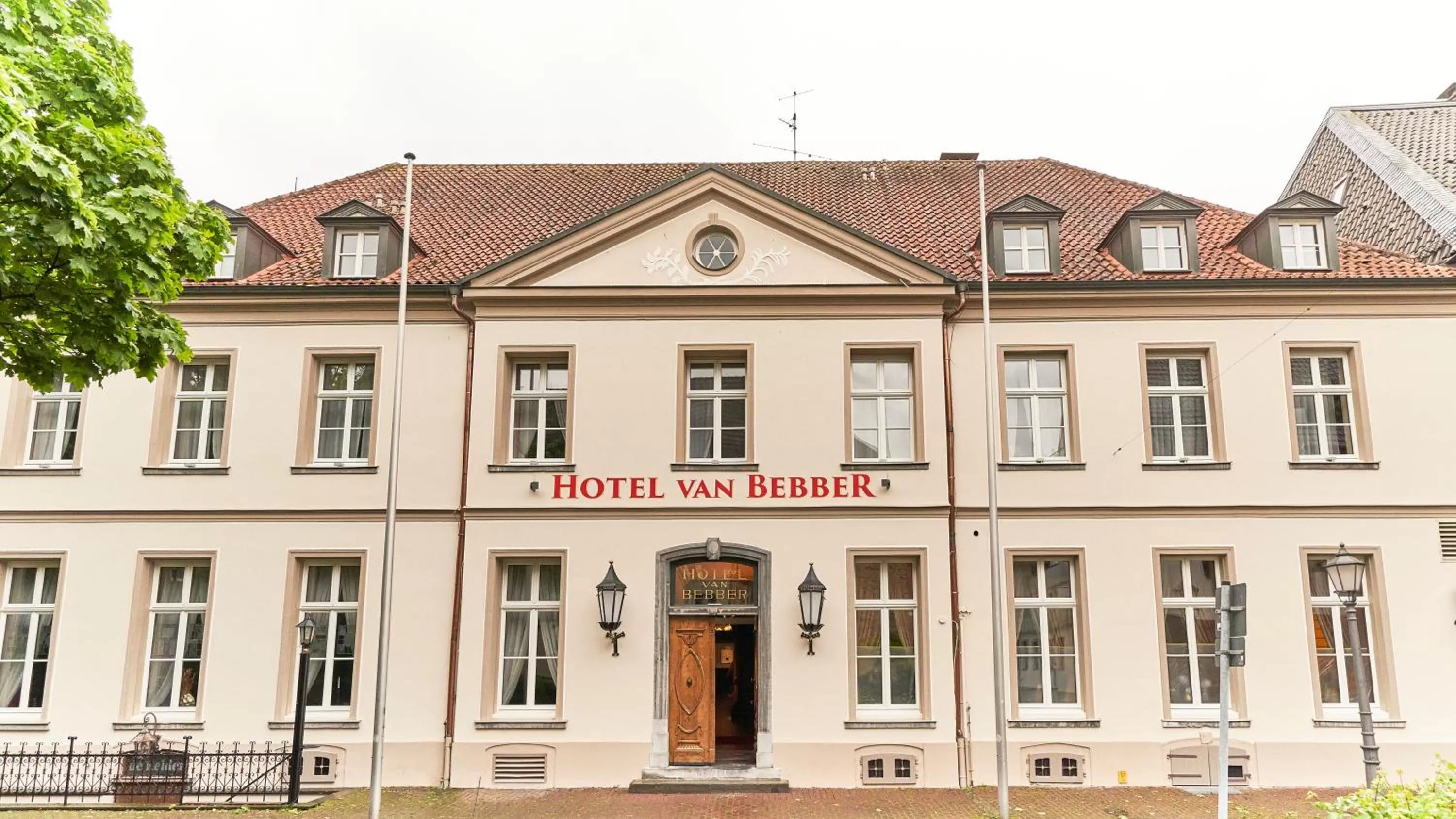 Property building in Hotel van Bebber