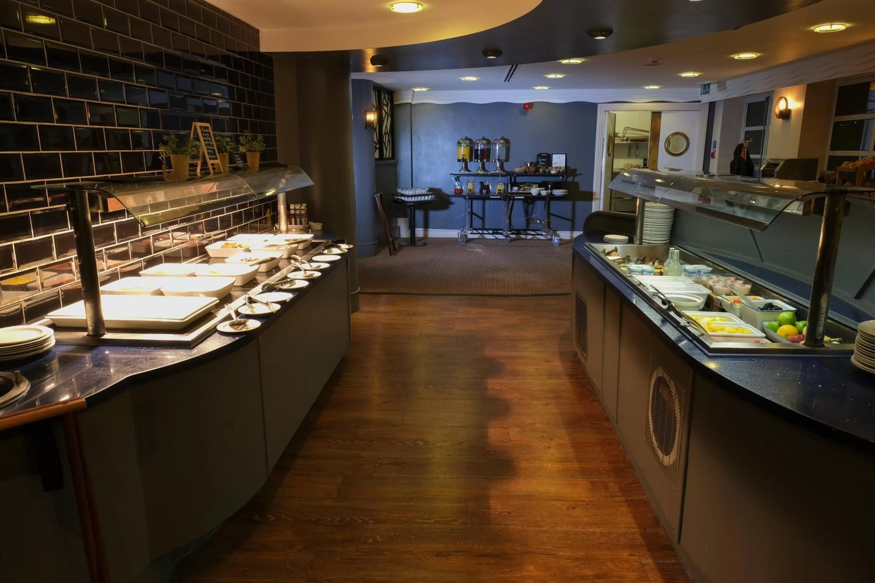 Restaurant/places to eat in Crowne Plaza Liverpool - John Lennon Airport by IHG