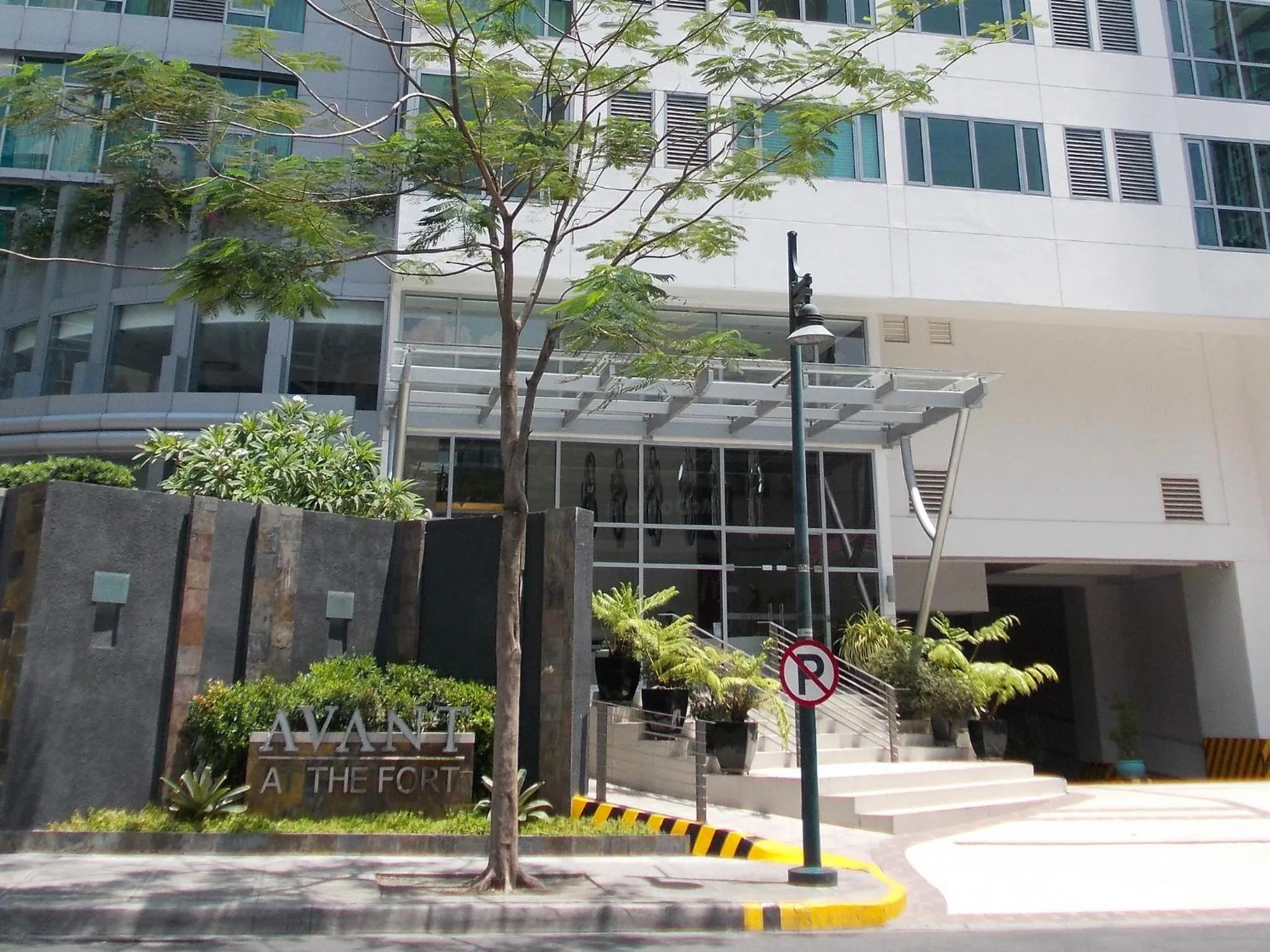 Facade/entrance in Avant Serviced Suites - Personal Concierge