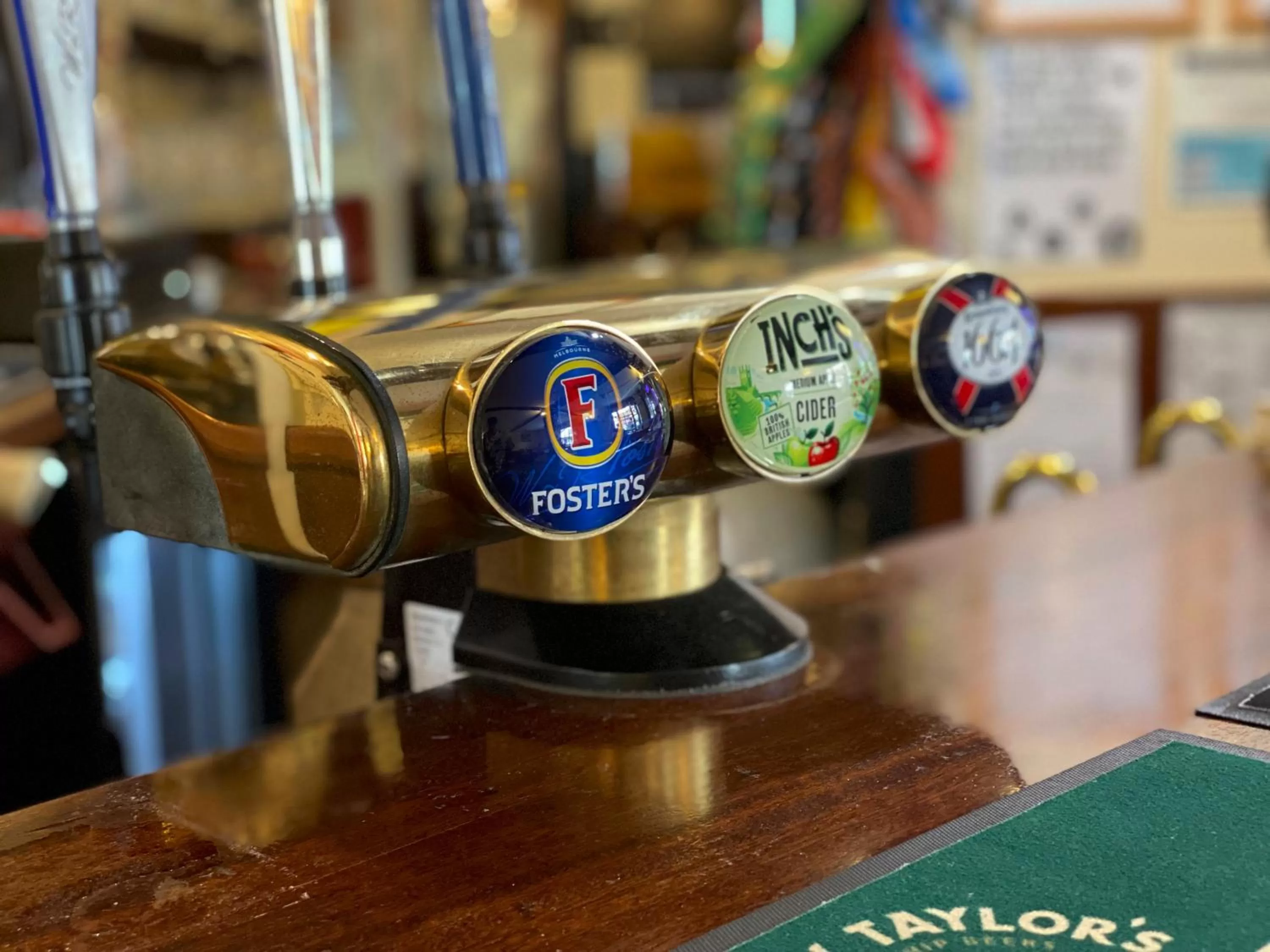 Lounge or bar in The Five Bells, Eastry