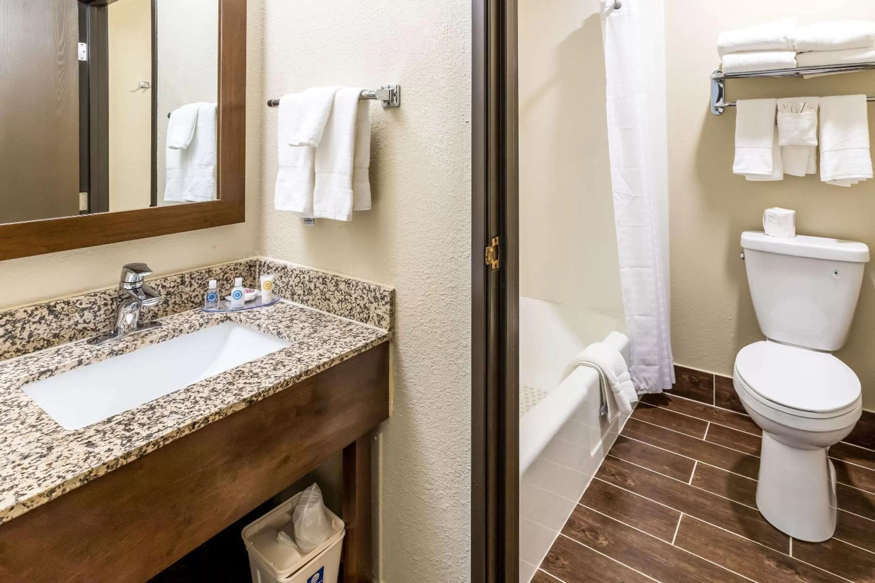 Bathroom in Comfort Inn Waukesha - Milwaukee West