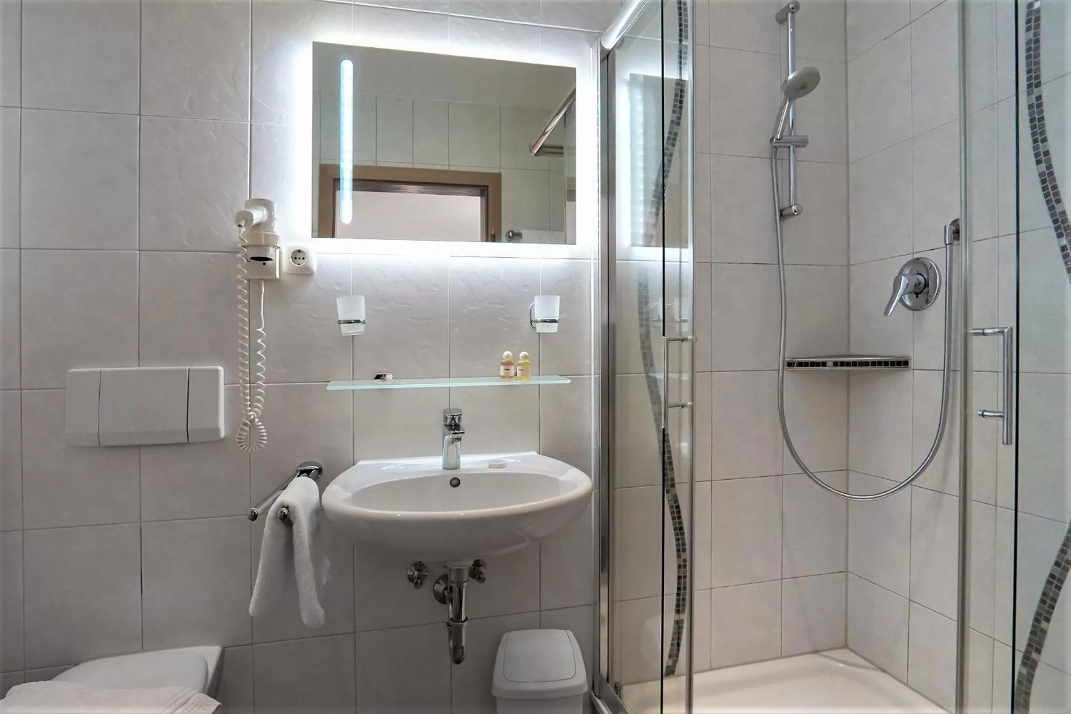Shower, Bathroom in Ferienhaus und Landhaus Berger
