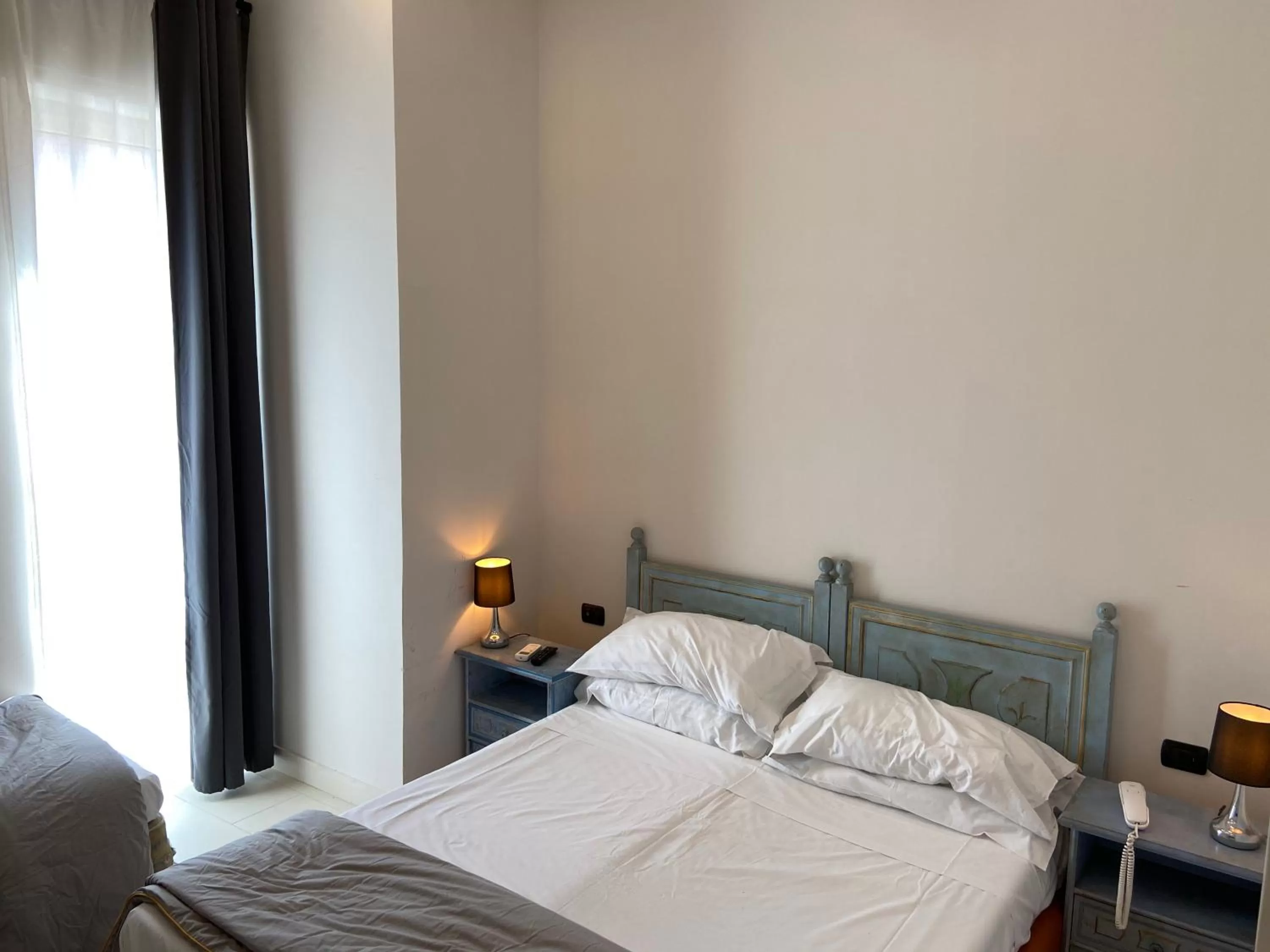 Bedroom, Bed in Jazz Hotel