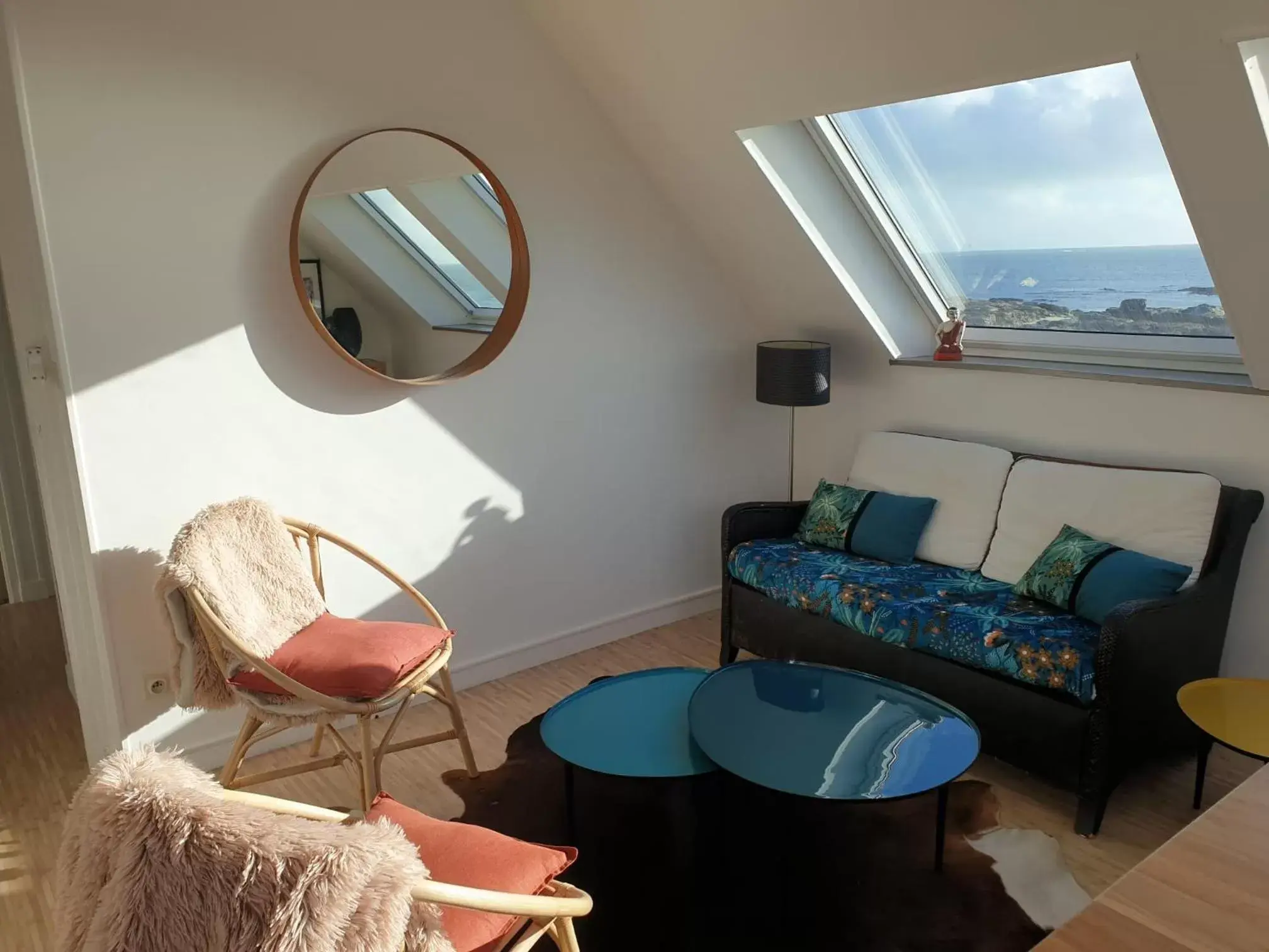 Living room, Seating Area in 180 degrés iodés Living room, Seating Area in 180 degrés iodés