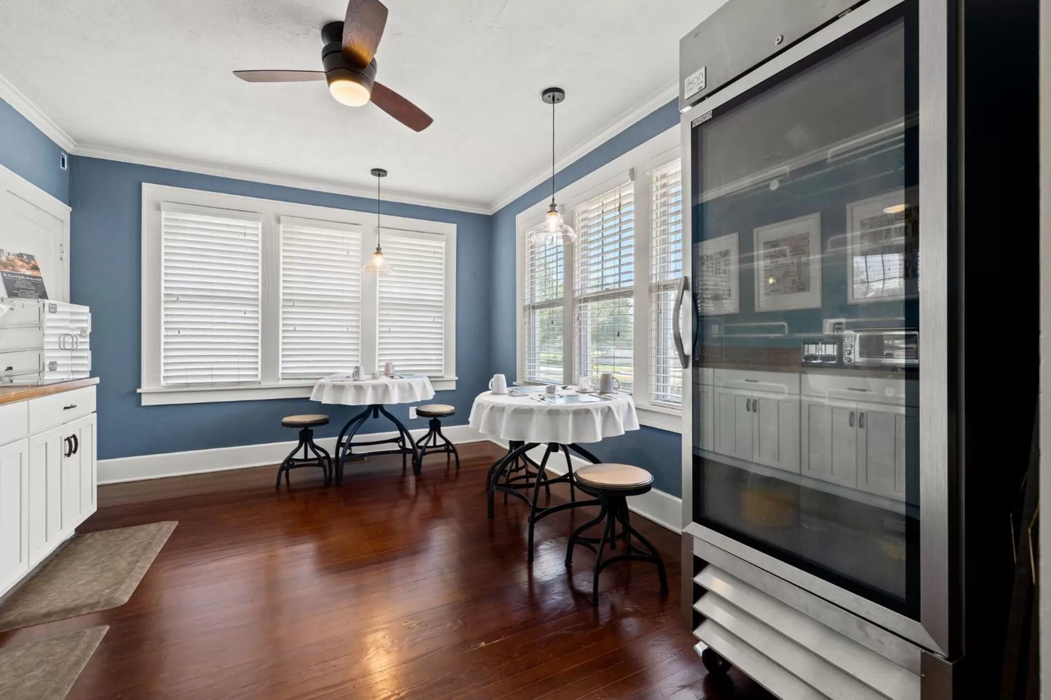 Dining area in The Kenwood Gables Boutique B&B