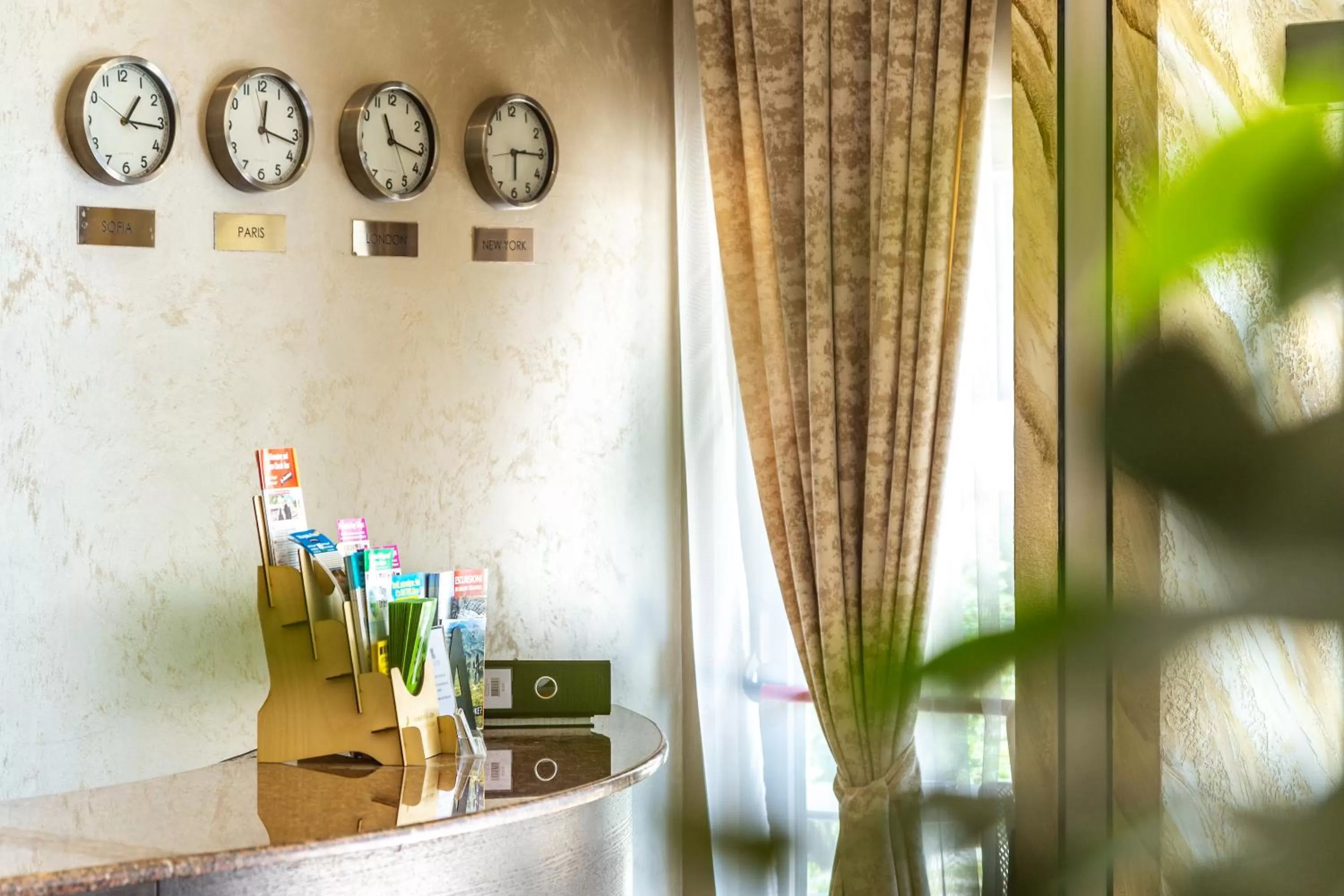 Lobby or reception in City Avenue Hotel