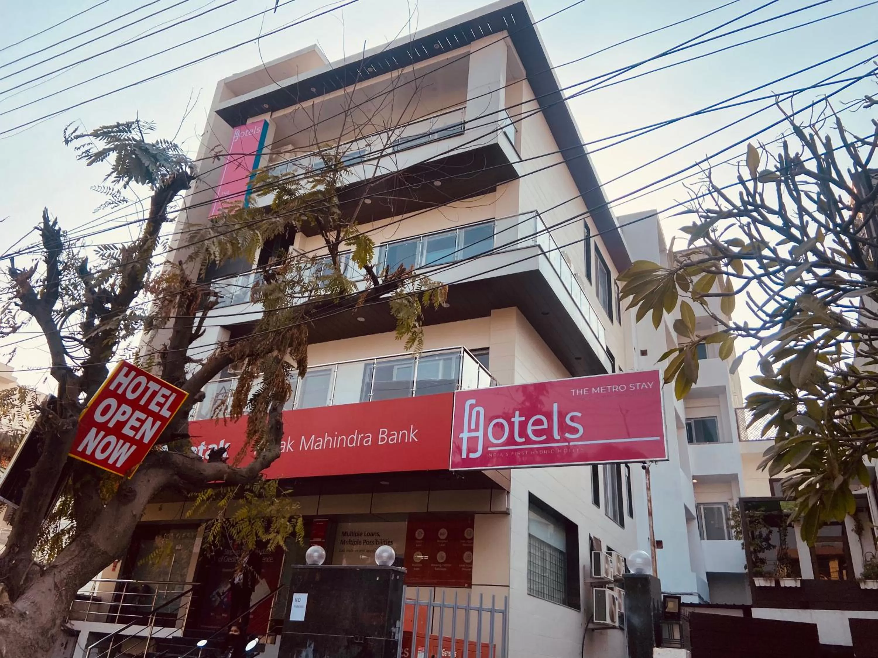 Property Building in The Metro Stay By F9 Hotels-Near Sector 18 Metro Station Noida
