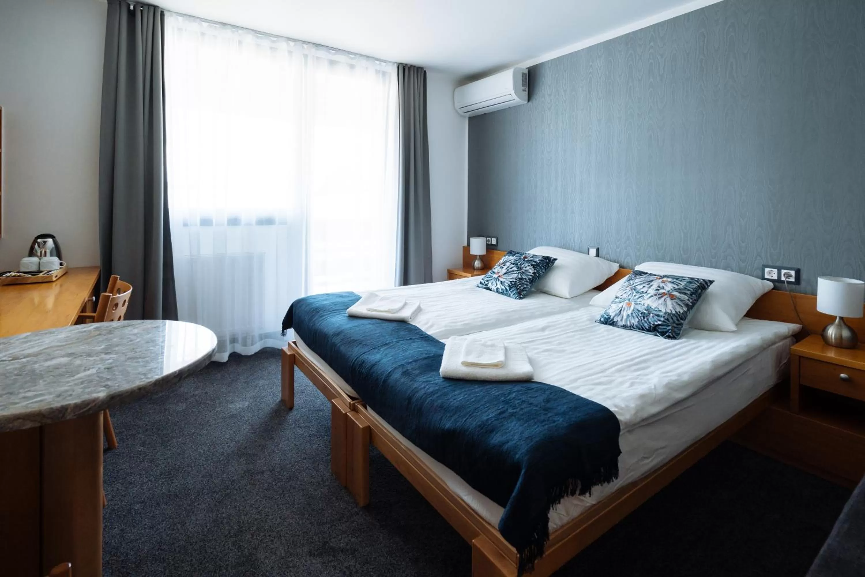 Photo of the whole room, Bed in Hotel GH Kolinska