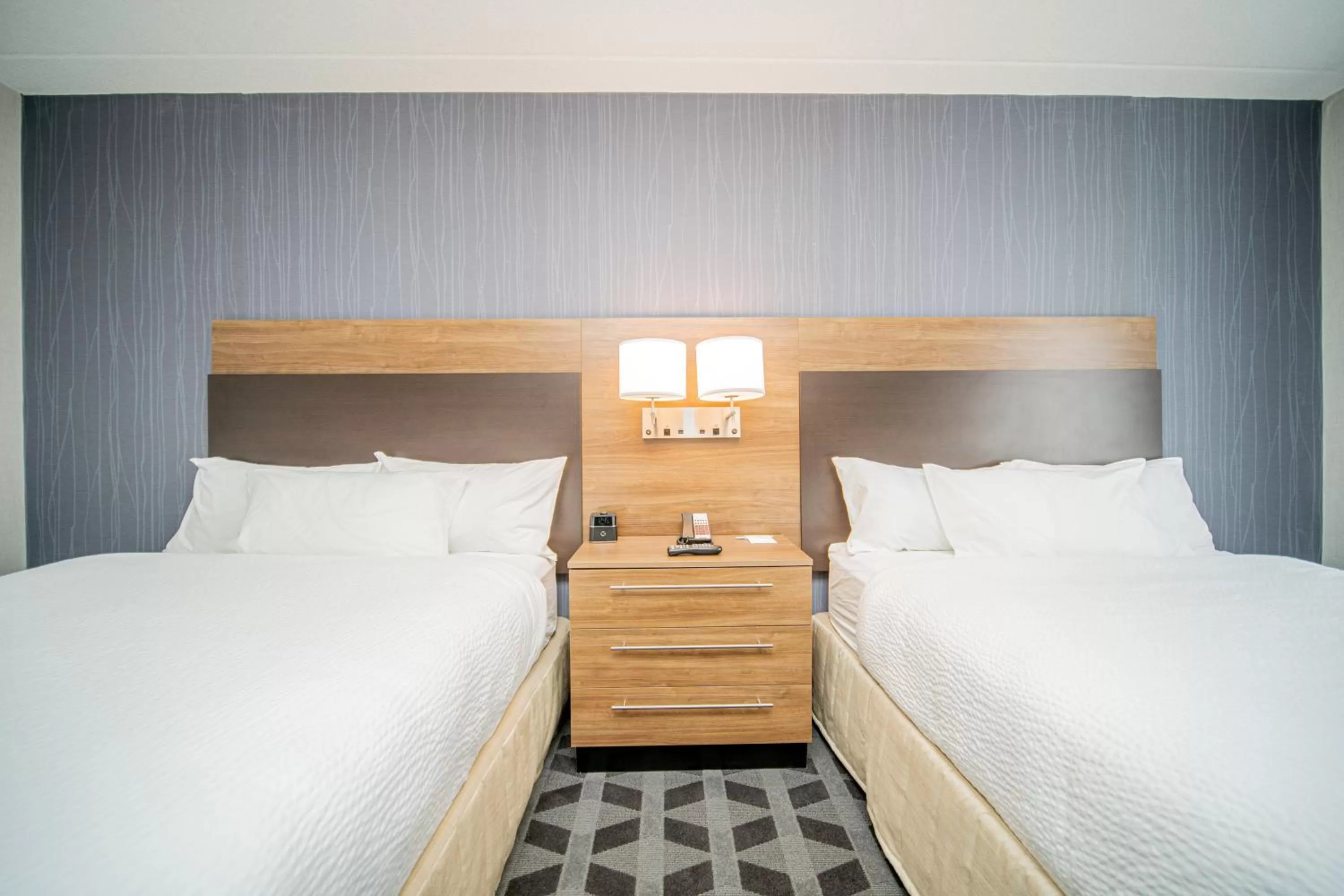Bed in TownePlace Suites by Marriott Brantford and Conference Centre