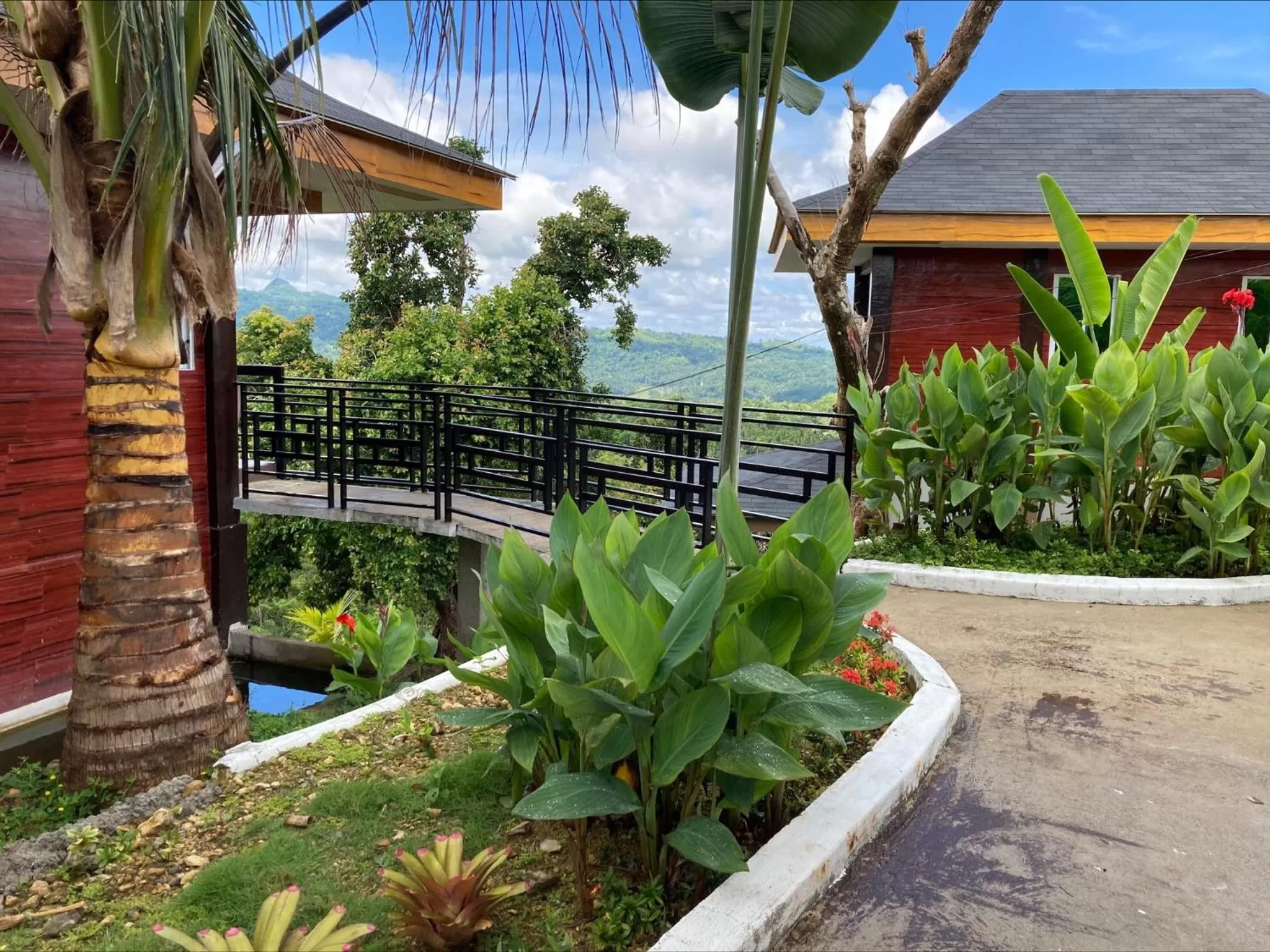 Property building in MS Mountain Cabin