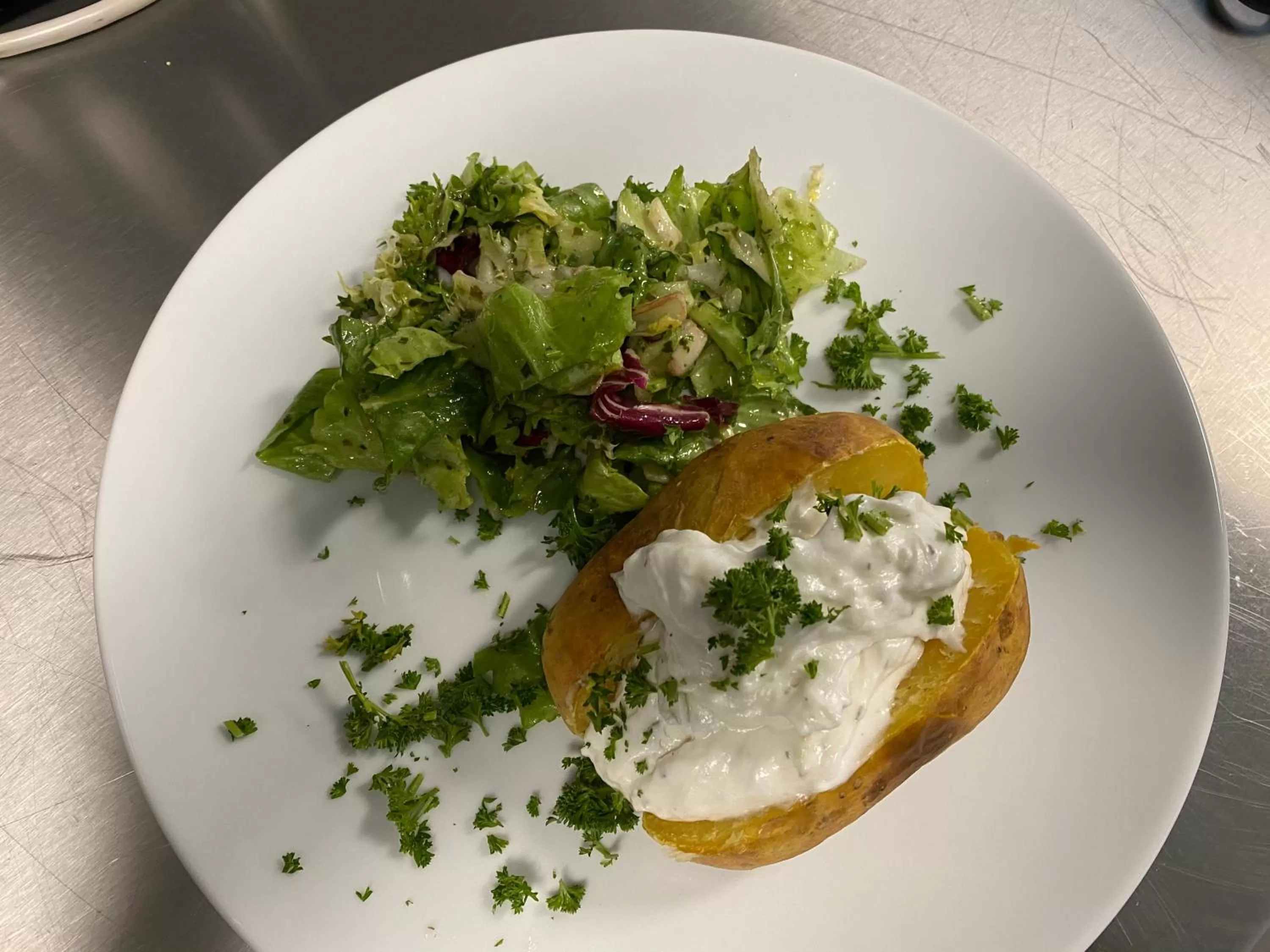 Restaurant/places to eat in Hotel Zeitgeist