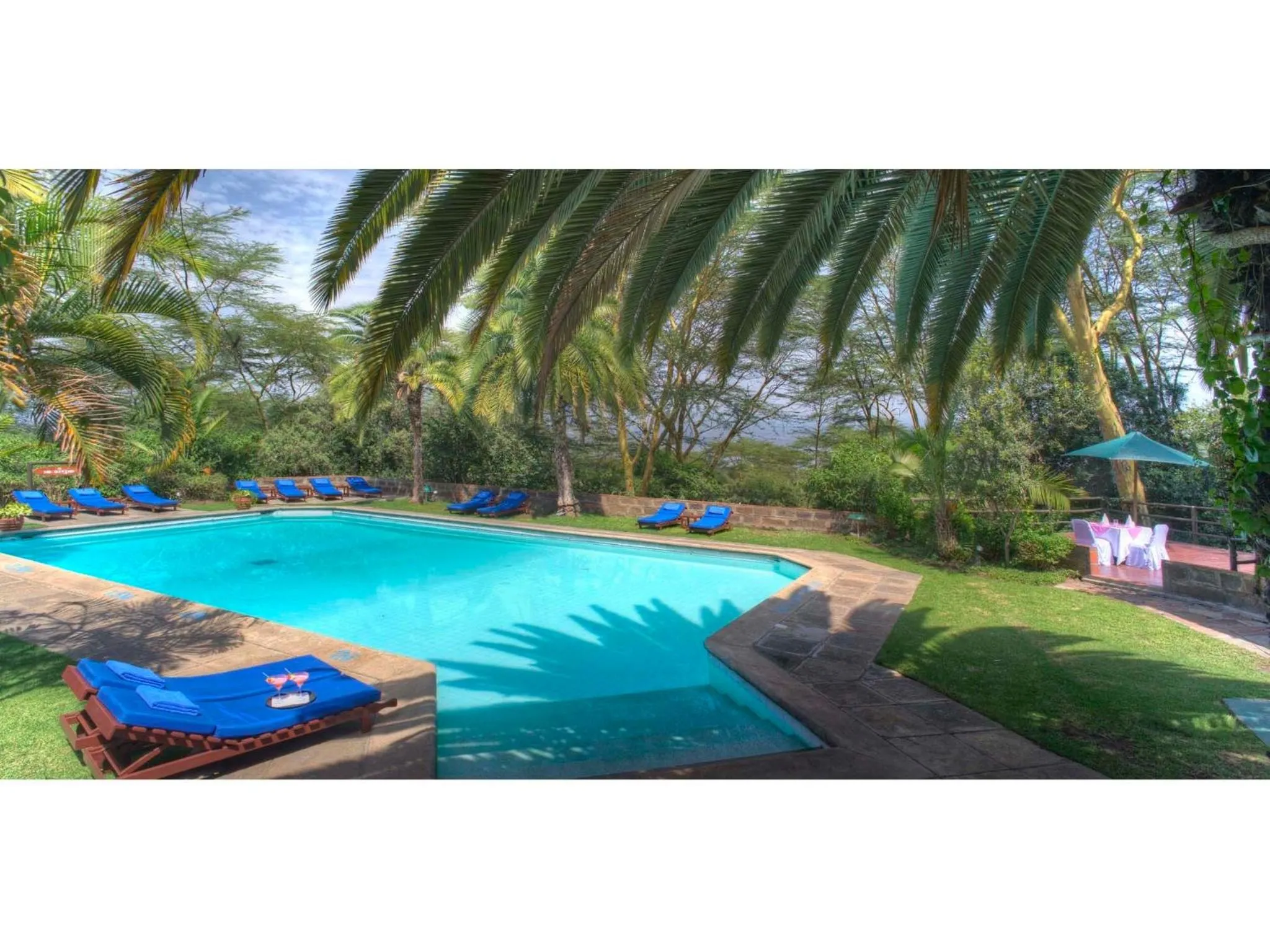 Swimming pool in Sarova Lion Hill Game Lodge