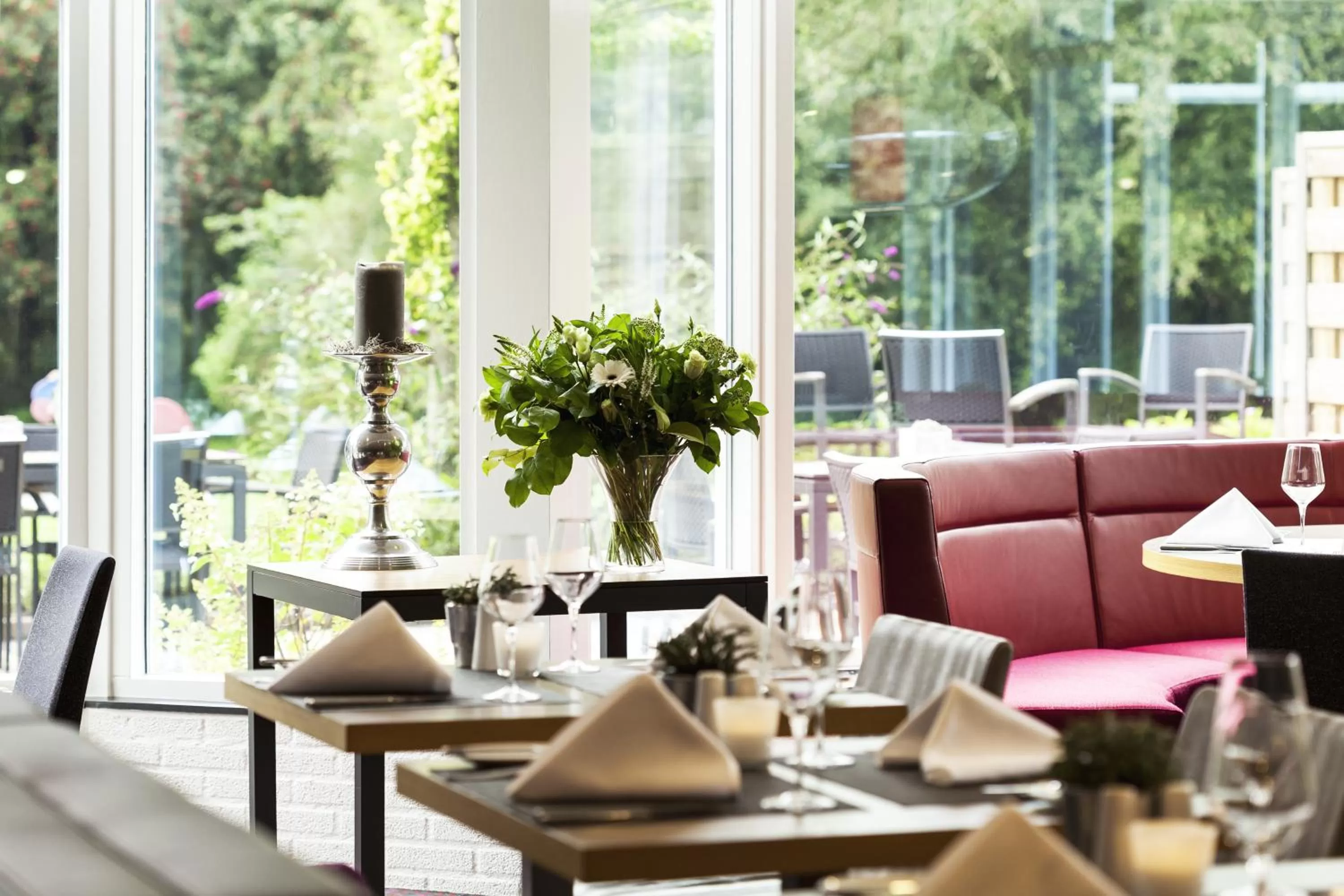 Restaurant/places to eat in Novotel Eindhoven