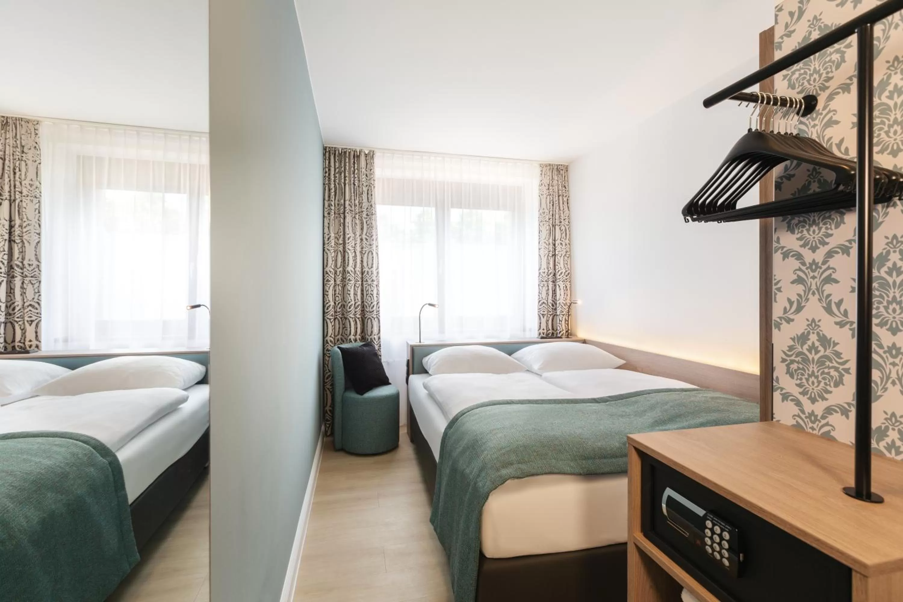 Standard Double Room in Garner Hotel Hamburg Nord by IHG