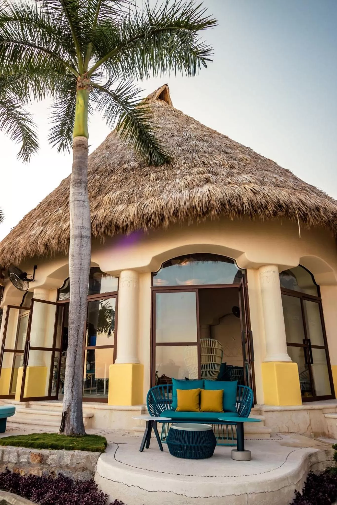 Lounge or bar in Quinta Real Acapulco