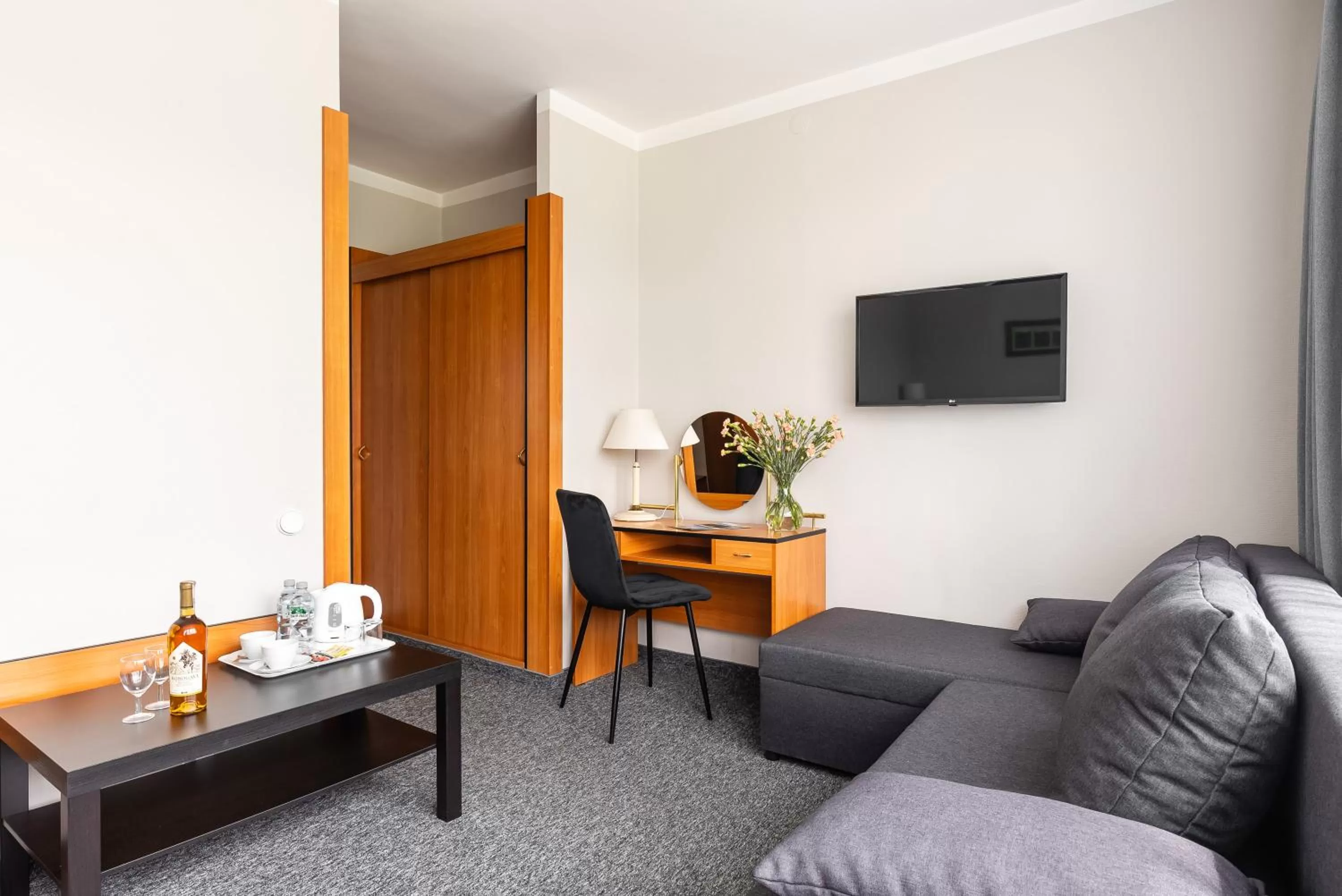 Photo of the whole room in Hotel Helios 300m od Krupówek nowy BASEN od 12 lipca