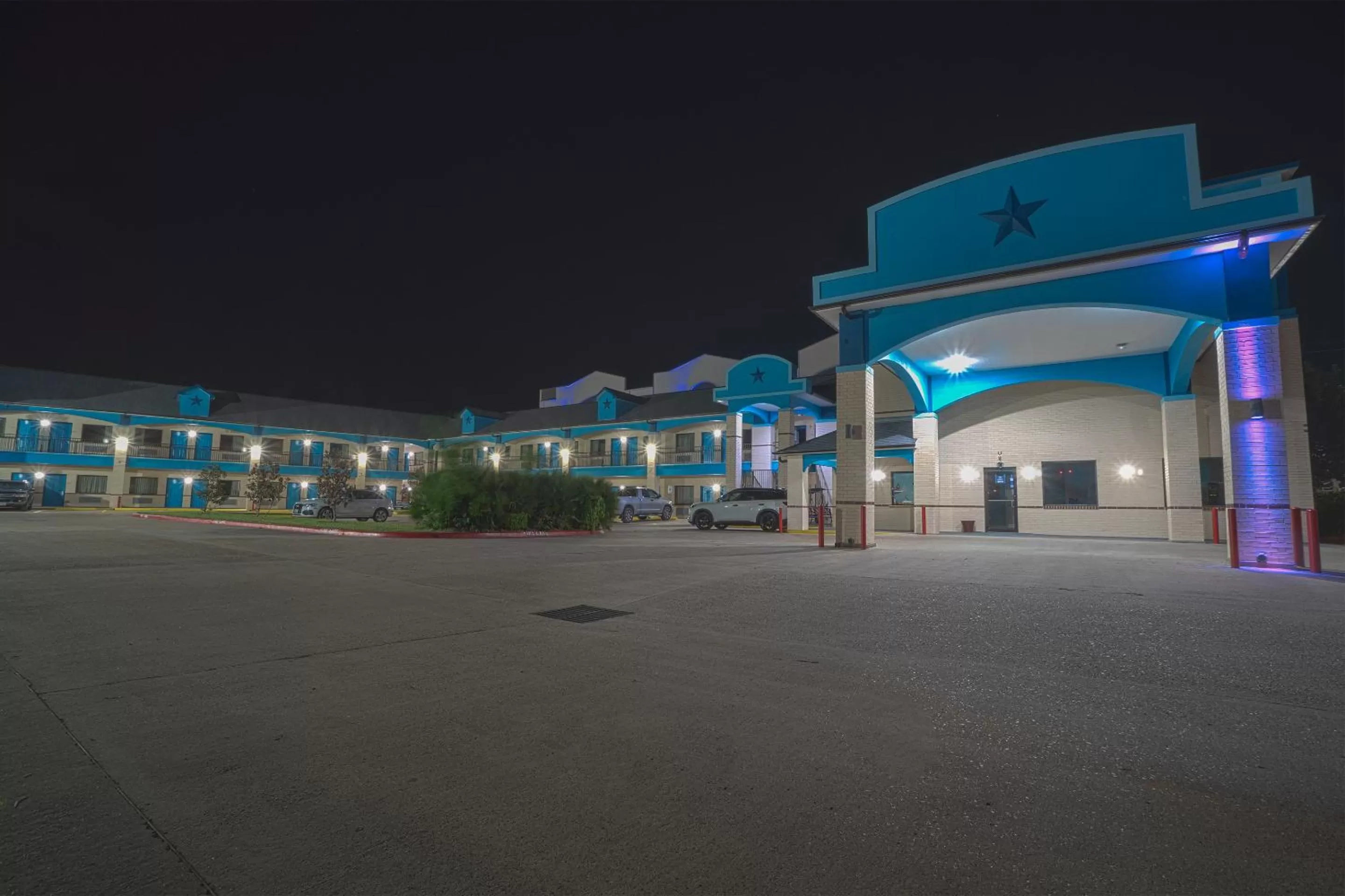 Facade/entrance in Hotel Bliss Kemah