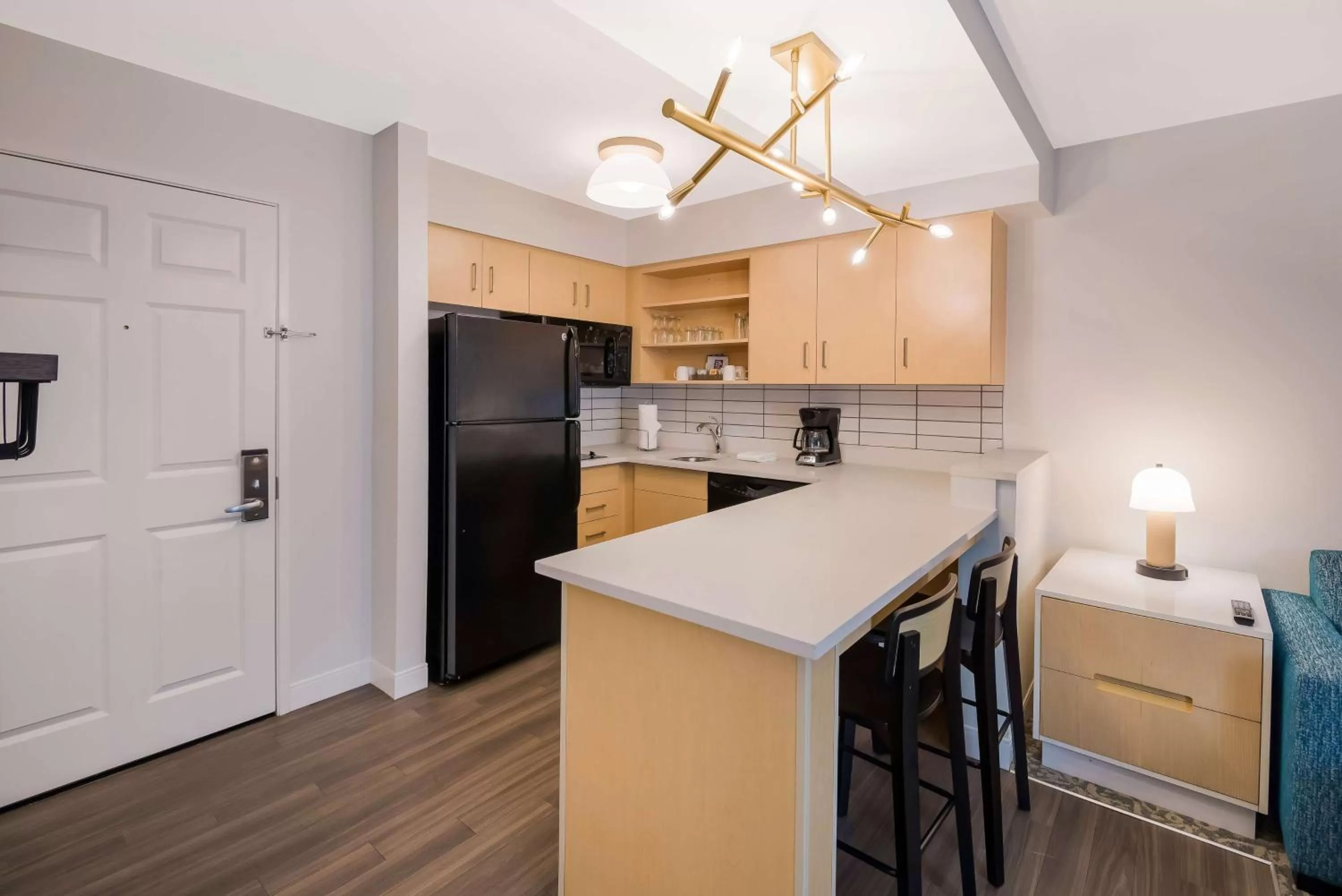 Kitchen or kitchenette in Sonesta ES Suites Andover Boston