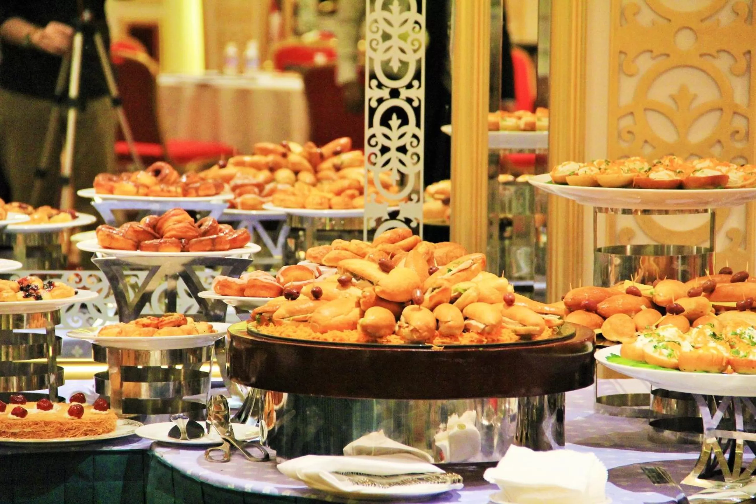 Food and drinks, Food in Grand Park Hotel