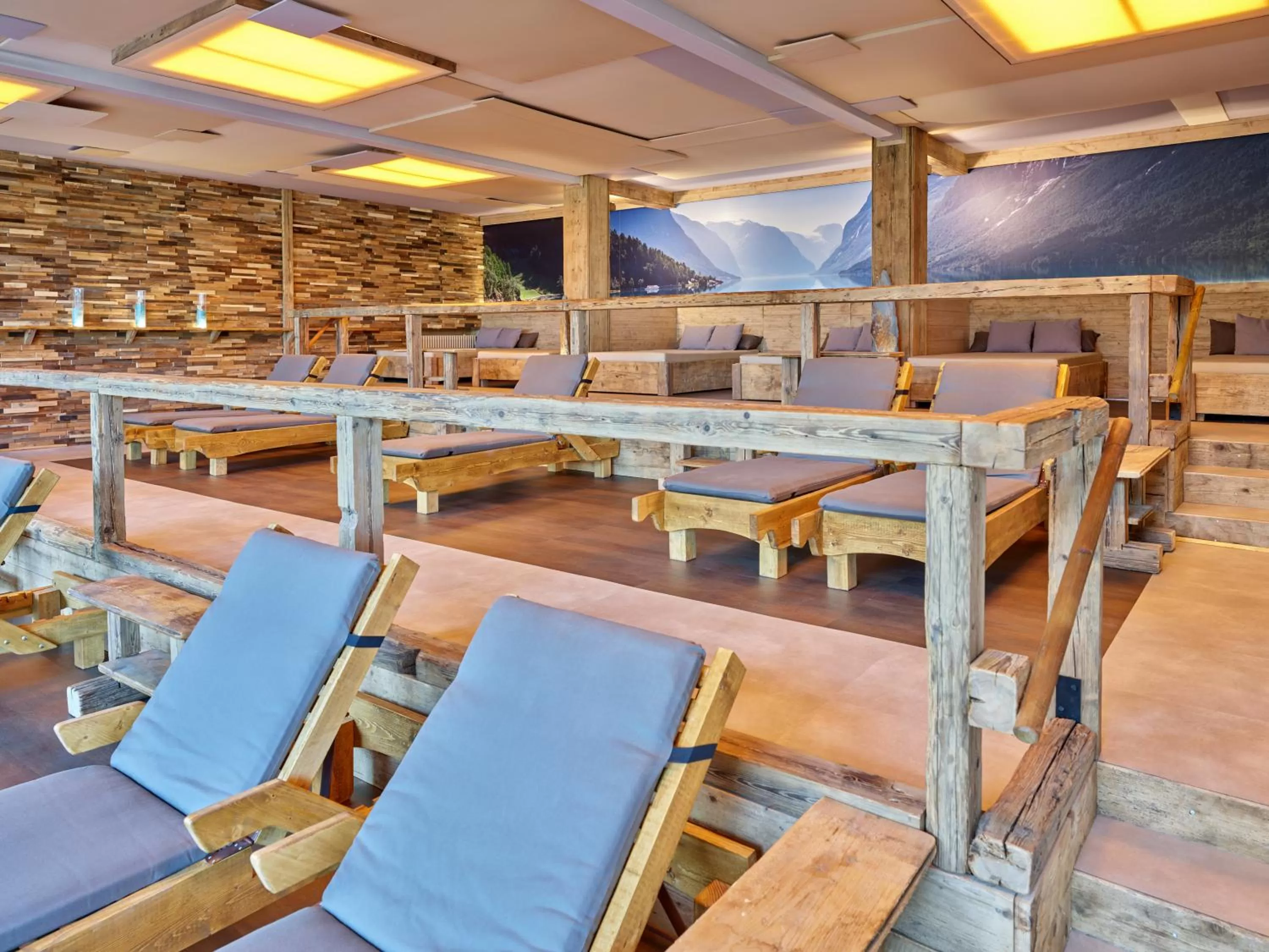 Swimming pool in Parkhotel Bad Griesbach