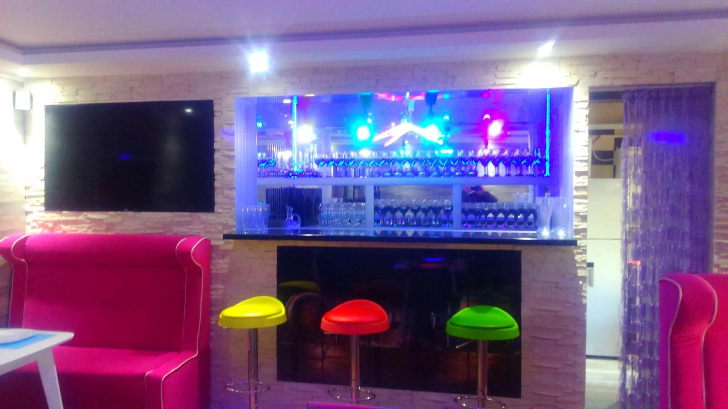 Hotel Lilo near Airport