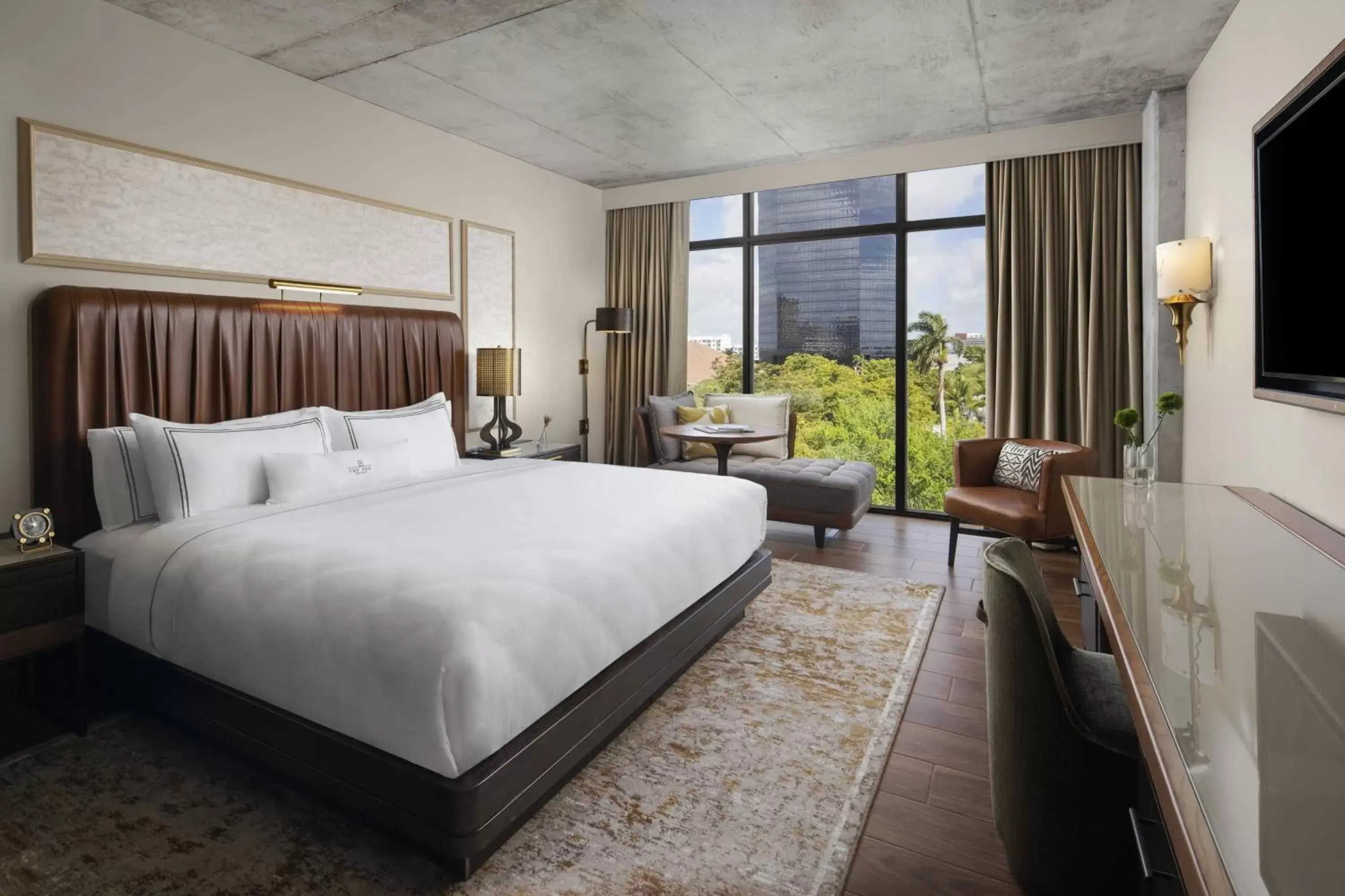 Guest Room, 1 King in The Ben, Autograph Collection Guest Room, 1 King in The Ben, Autograph Collection