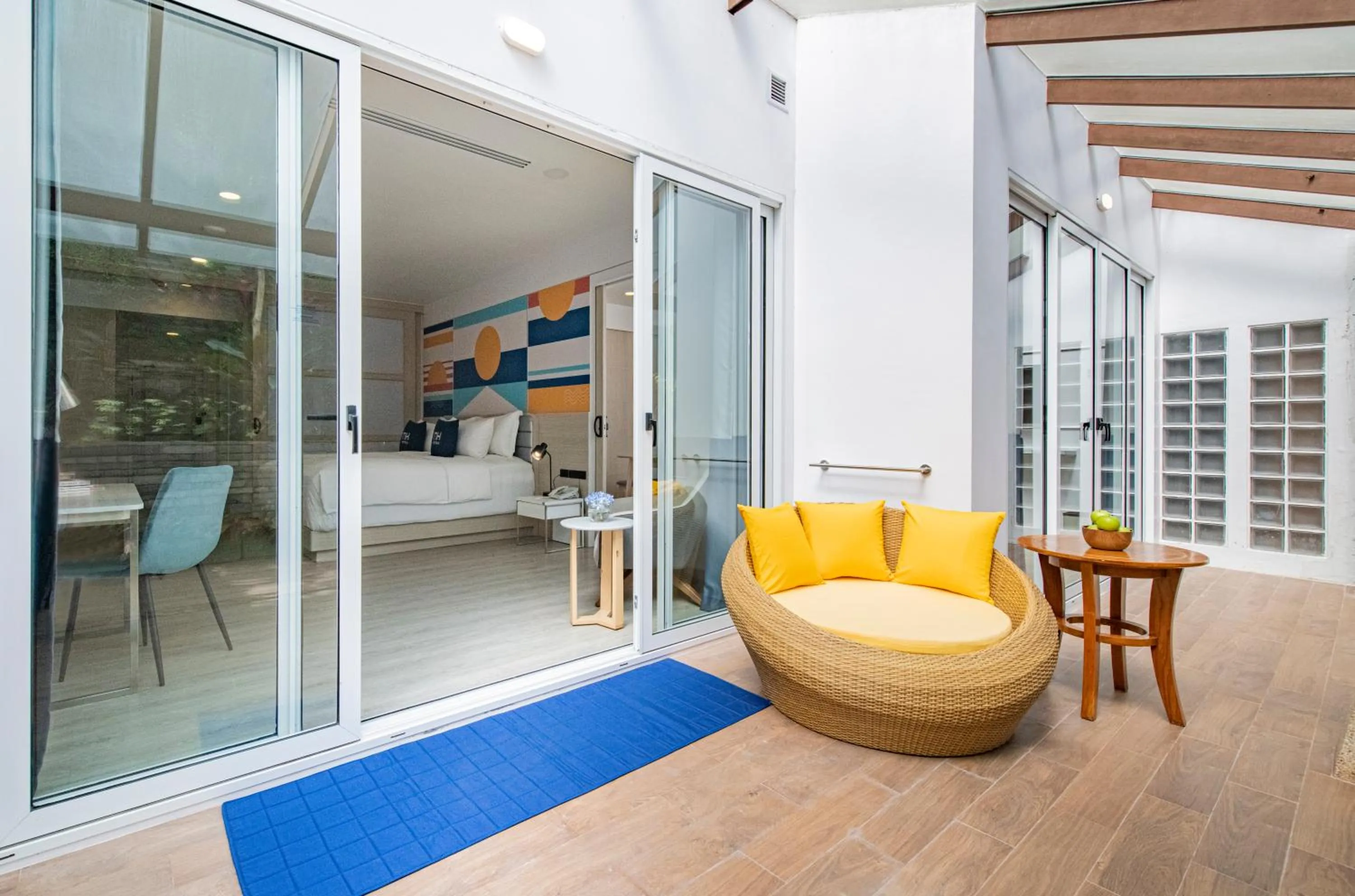 Seating area in NH Boat Lagoon Phuket Resort