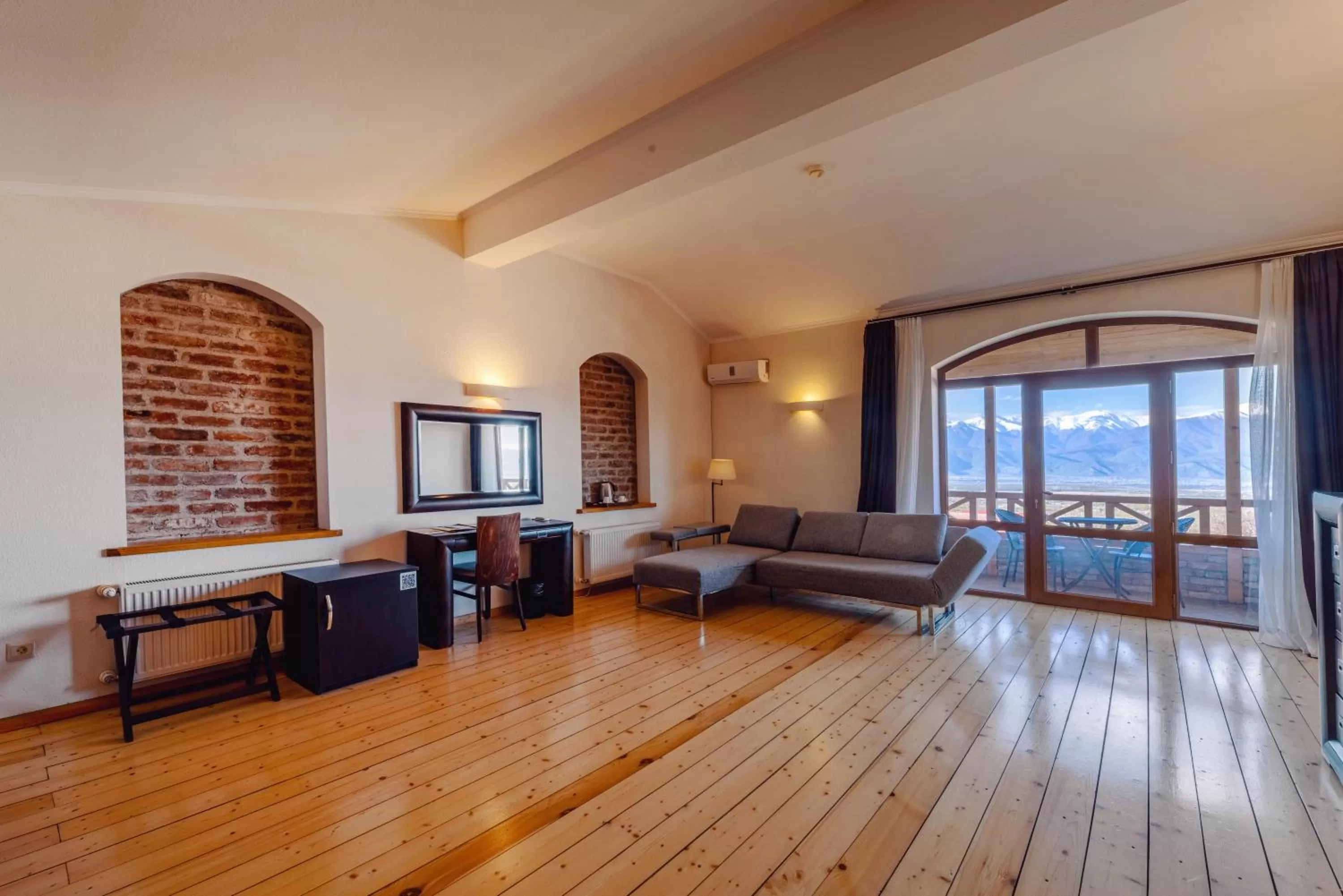 Living room in Schuchmann Wines Château,Villas & SPA