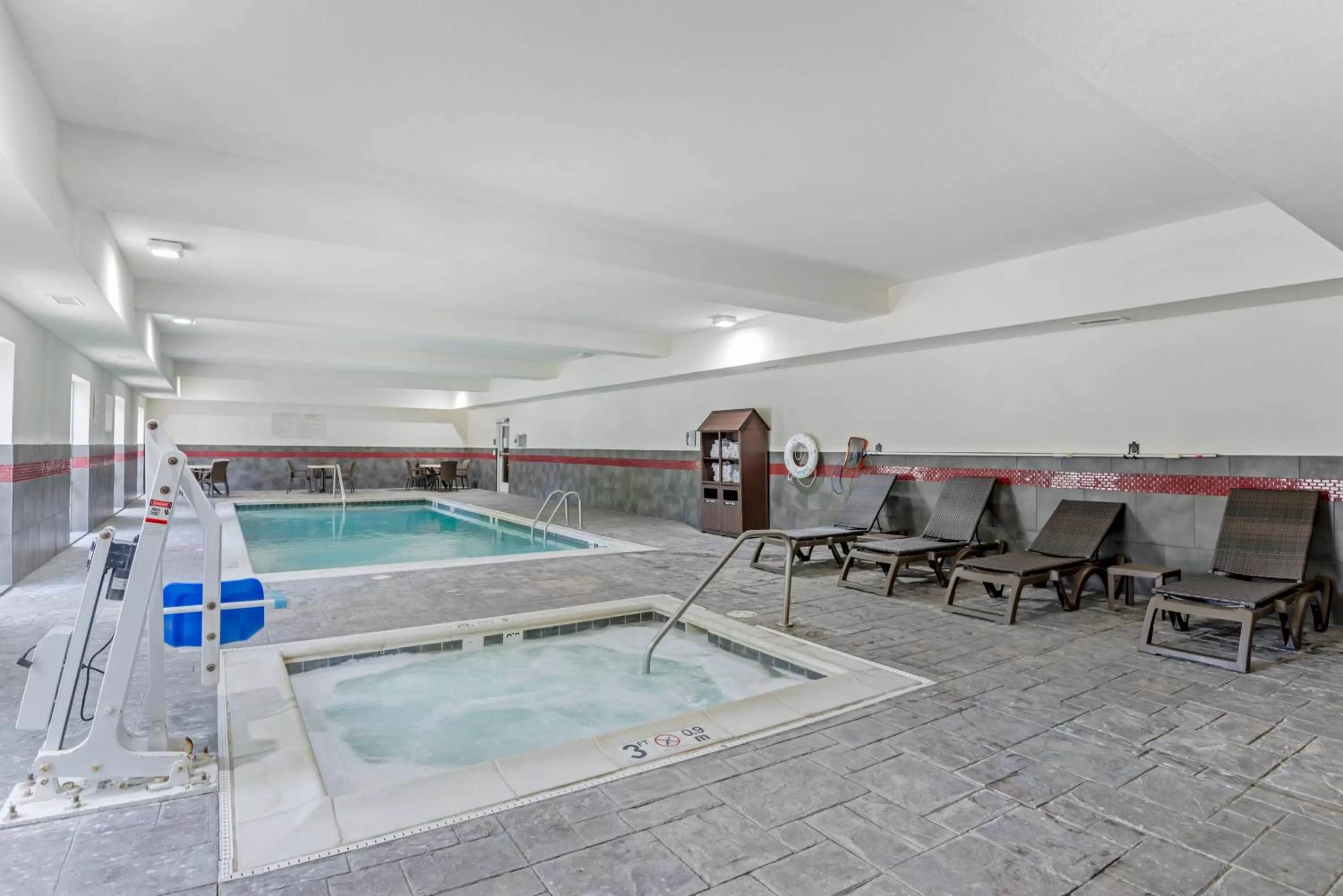 Comfort Suites At Virginia Center Commons