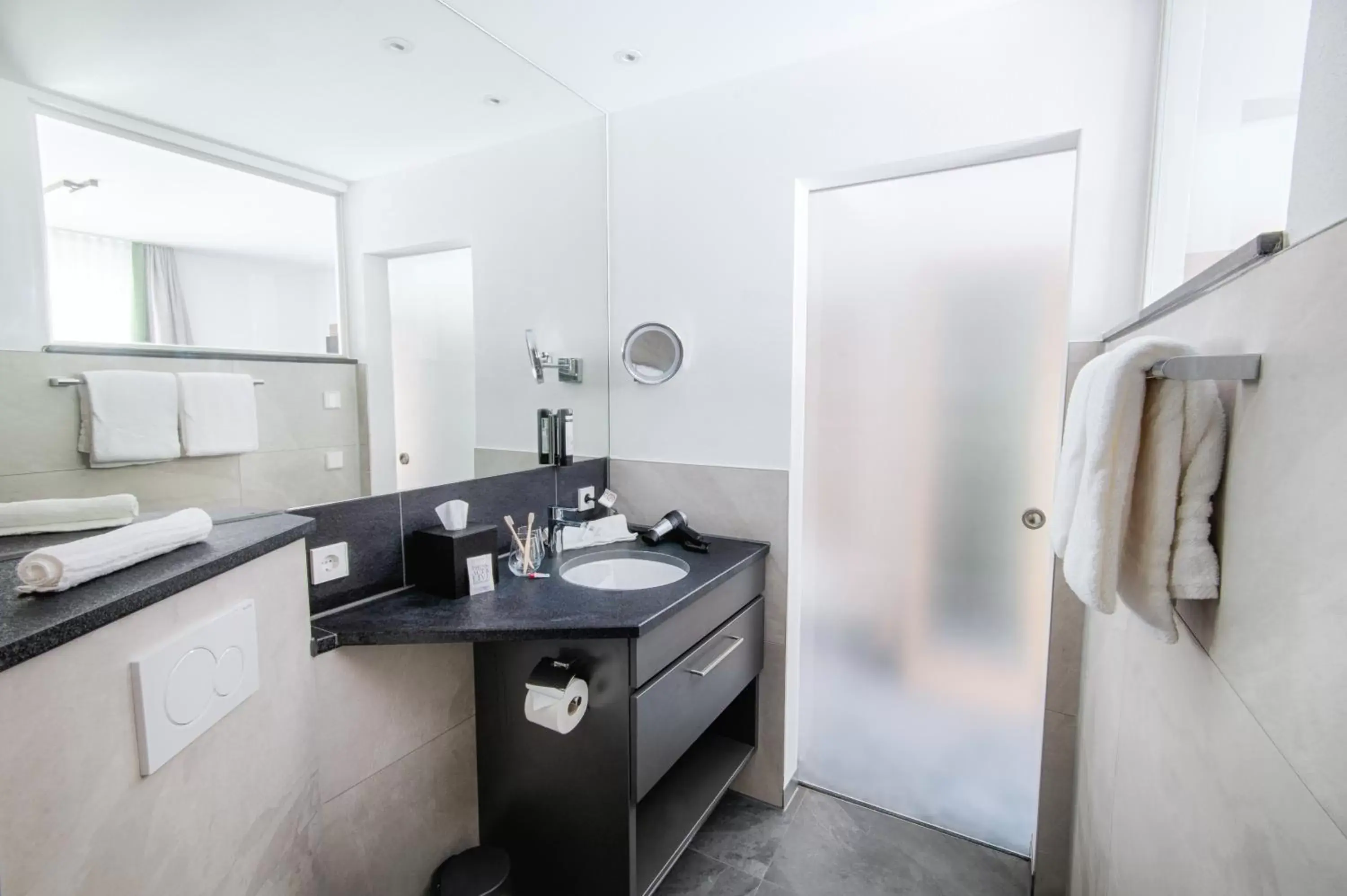 Family Room - single occupancy in Hotel Kupferzell Family Room - single occupancy in Hotel Kupferzell