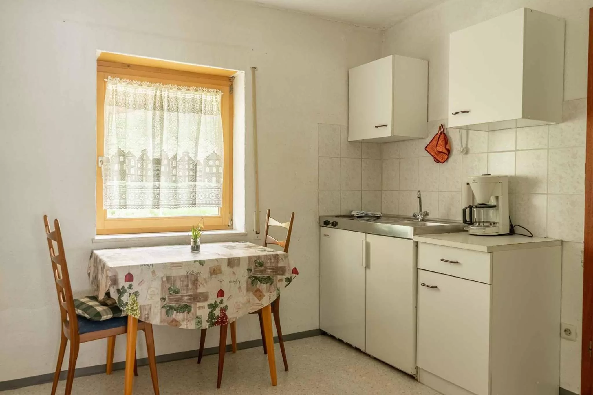 Kitchen or kitchenette, Kitchen/Kitchenette in Landgasthof Peterhof